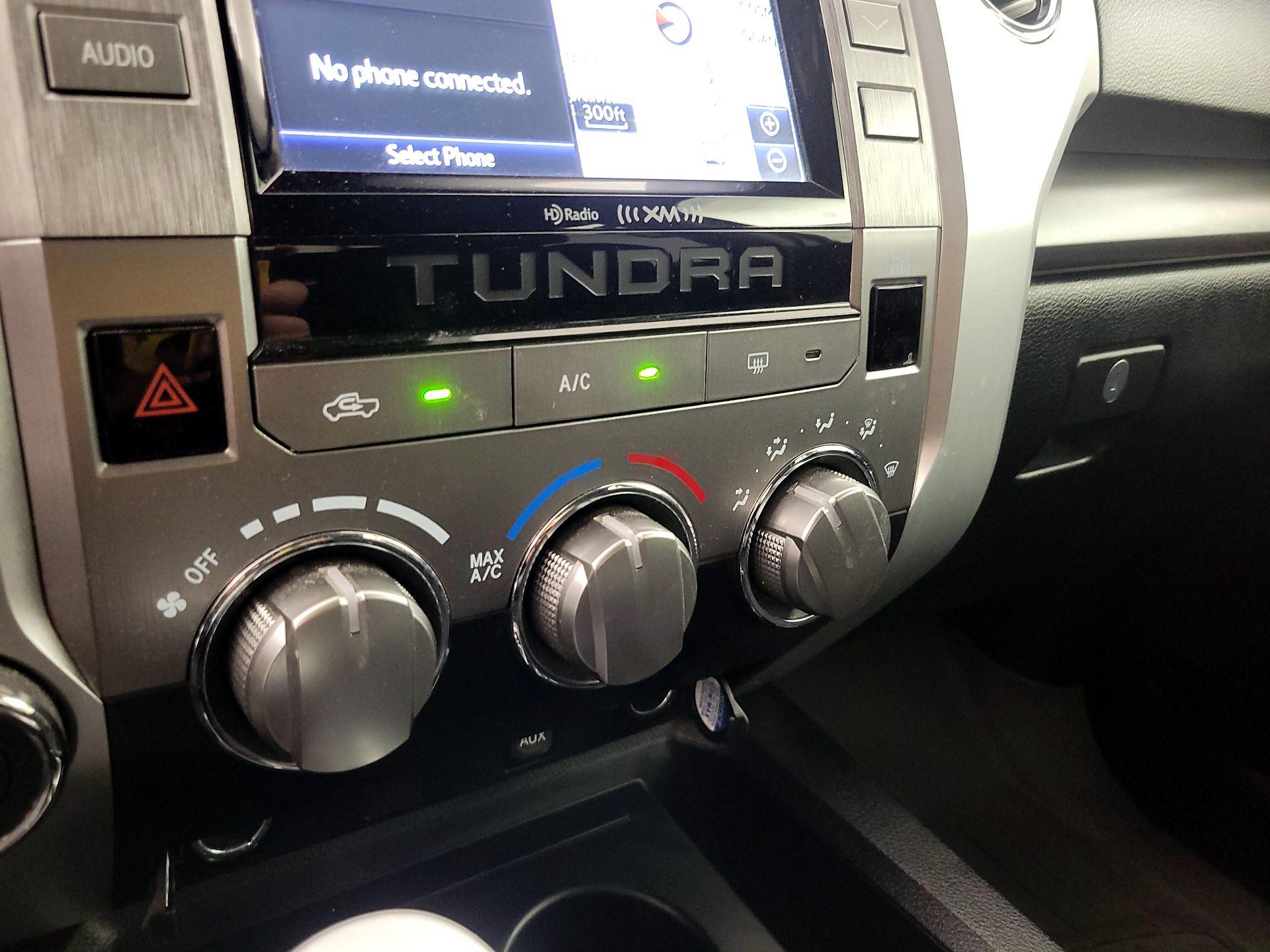 Thumbnail: 2019 Toyota Tundra - 17