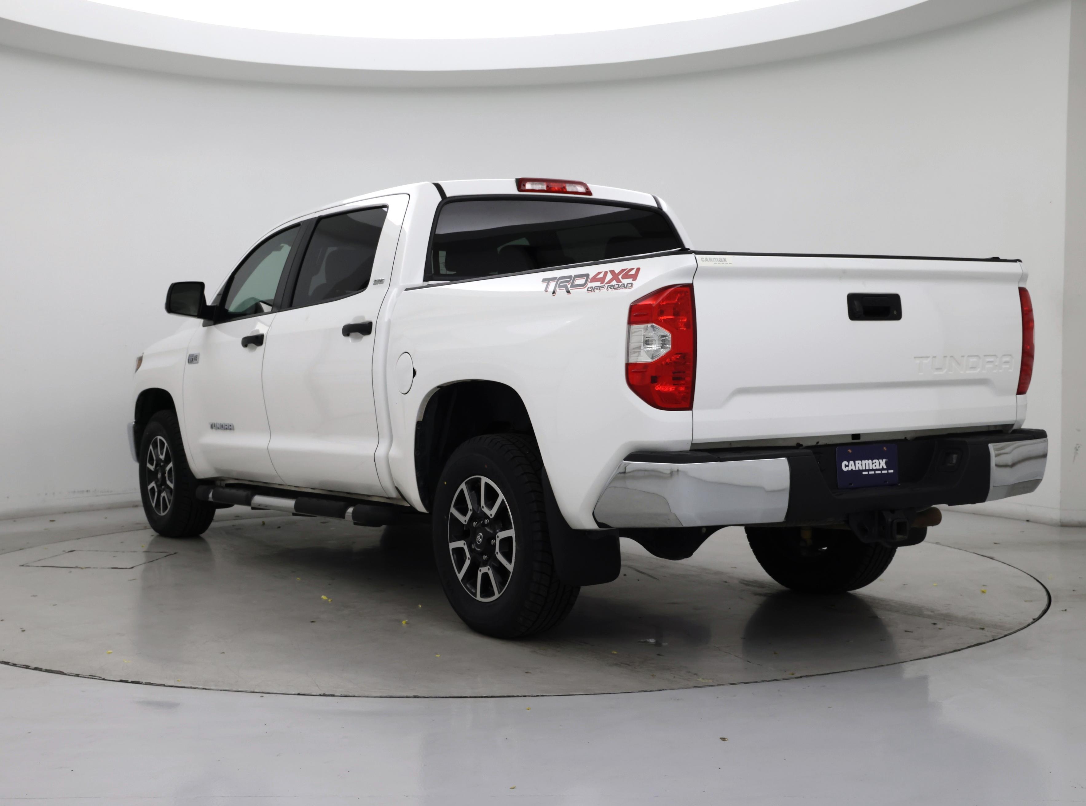 Thumbnail: 2019 Toyota Tundra - 2