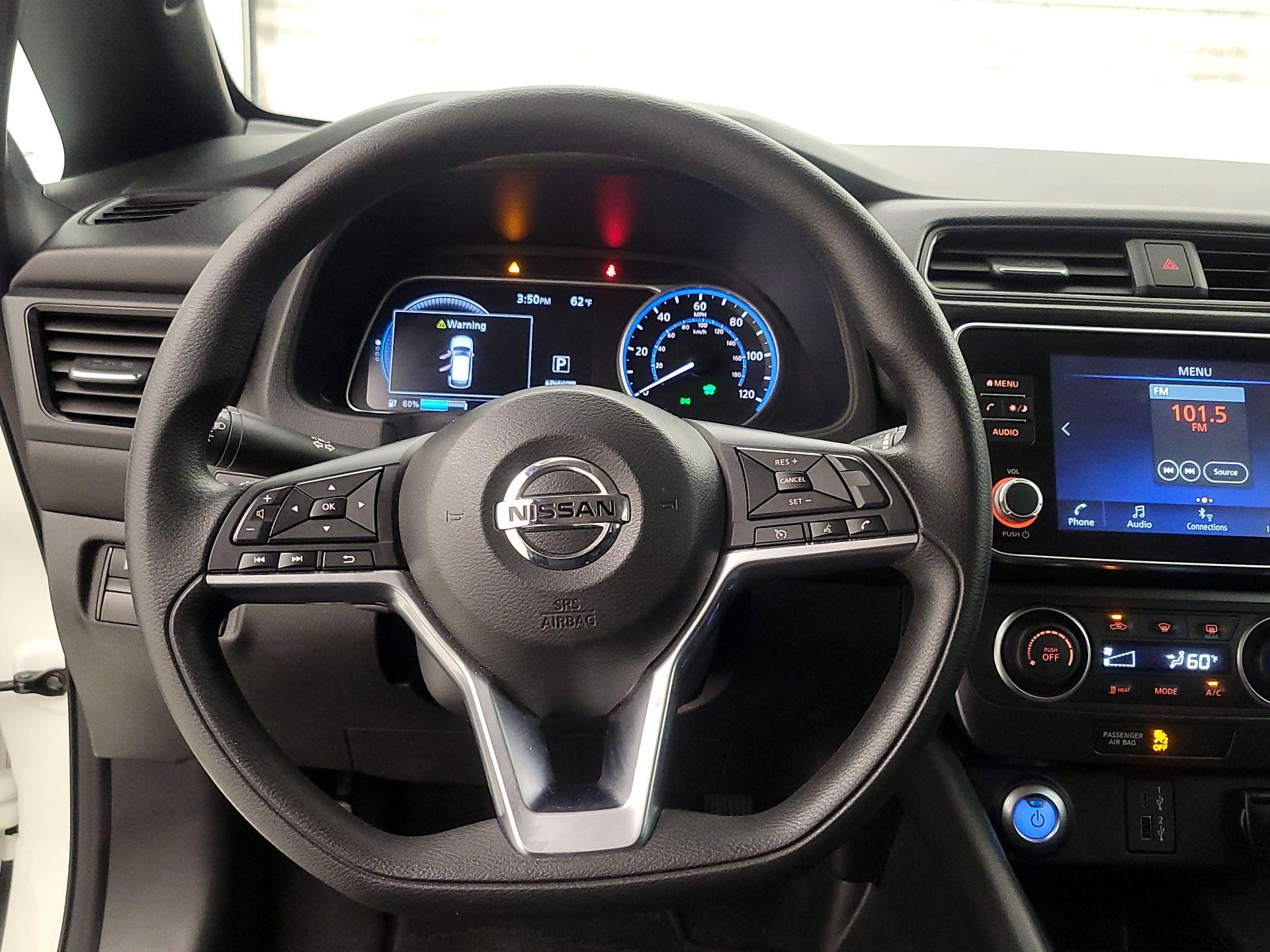 Thumbnail: 2022 Nissan Leaf - 10