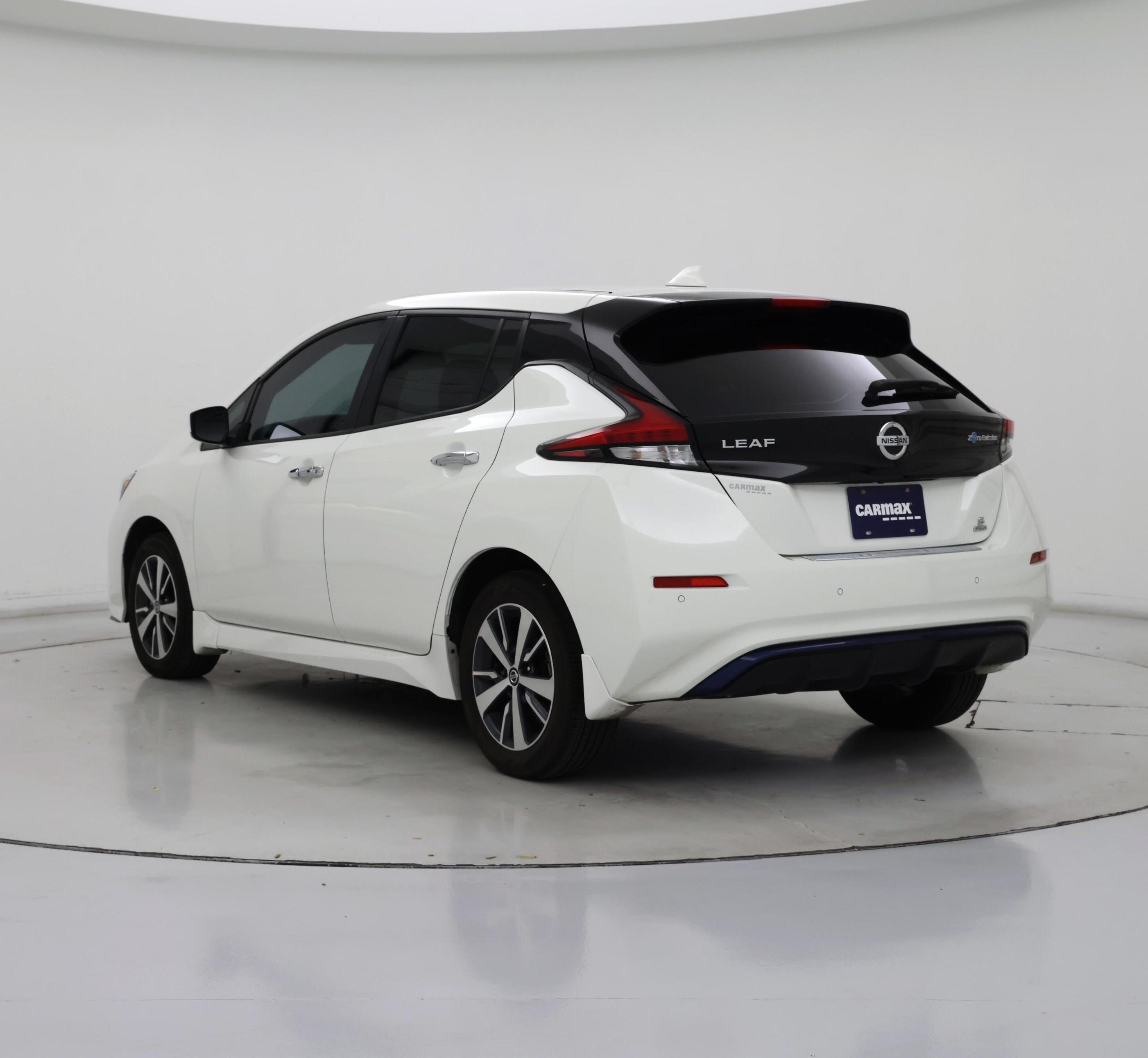 Thumbnail: 2022 Nissan Leaf - 2