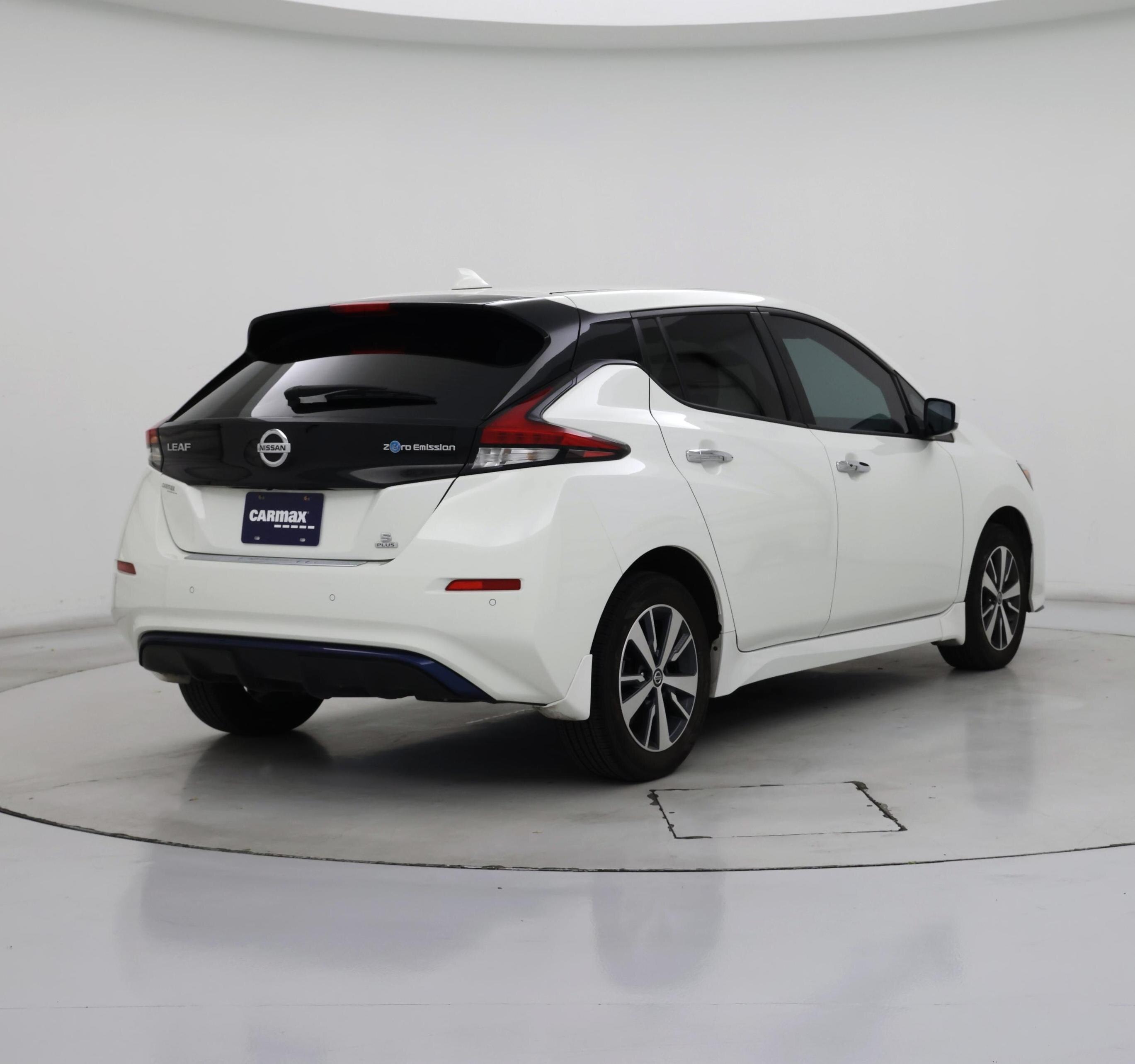 Thumbnail: 2022 Nissan Leaf - 8