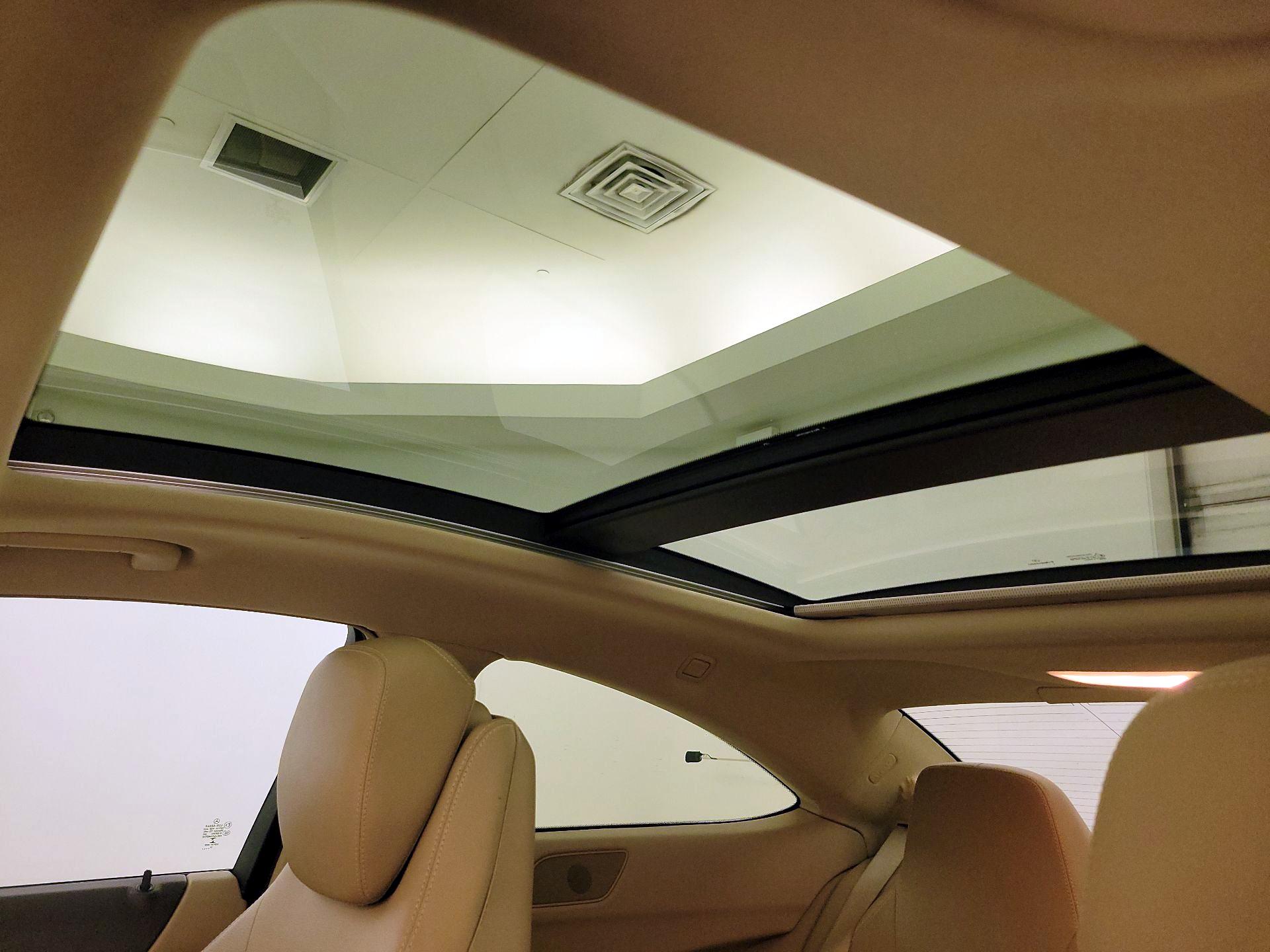 Thumbnail: 2015 Mercedes-Benz C-Class - 18