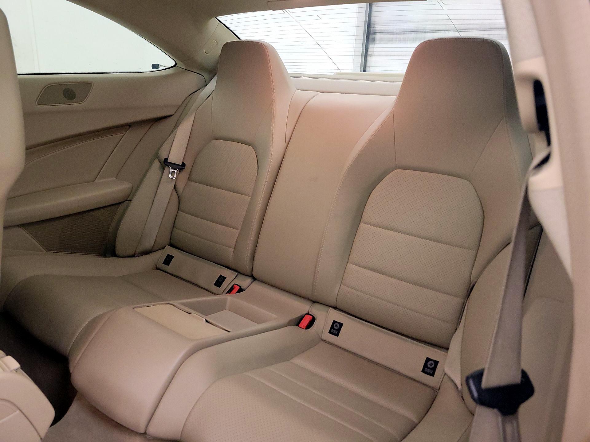 Thumbnail: 2015 Mercedes-Benz C-Class - 19