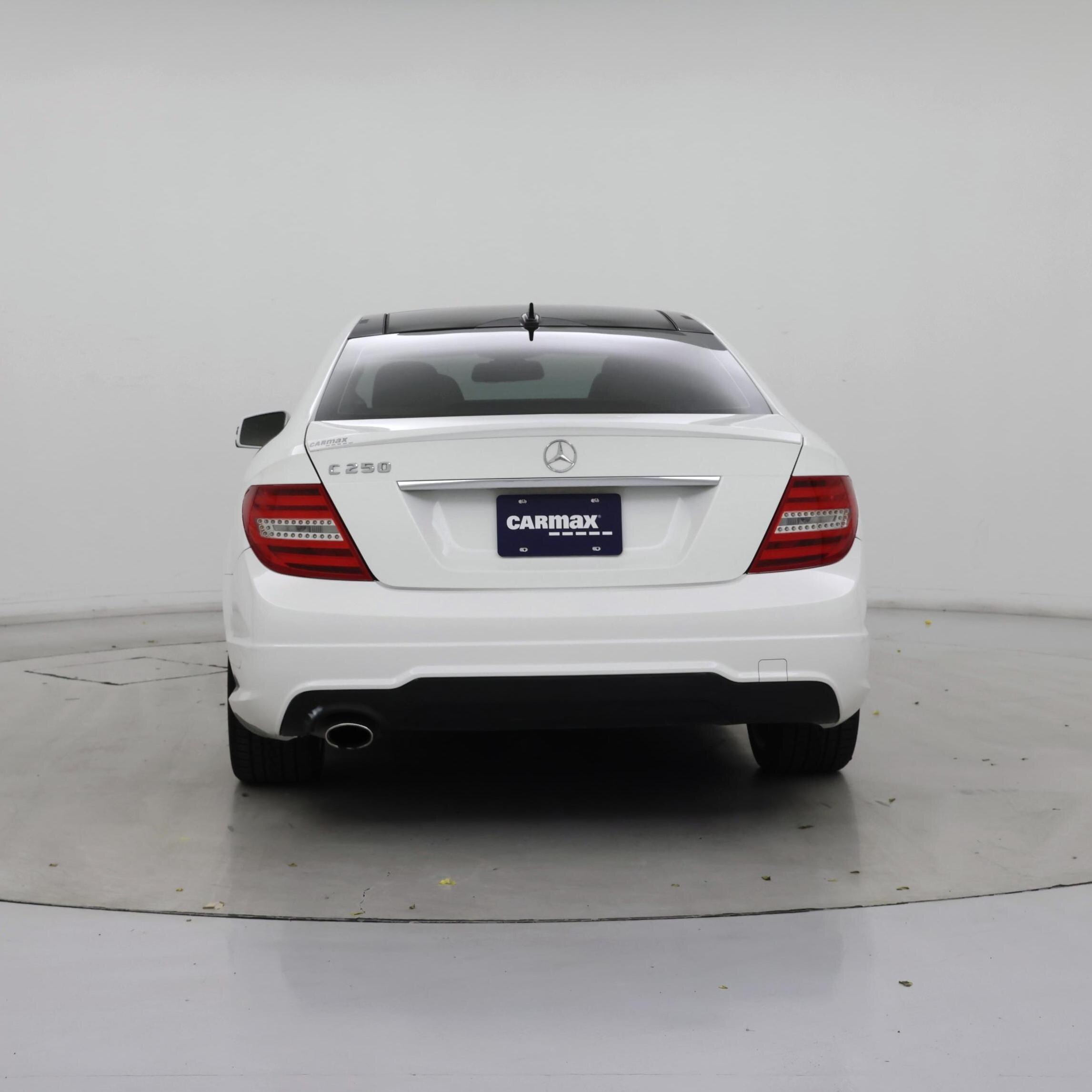 Thumbnail: 2015 Mercedes-Benz C-Class - 6