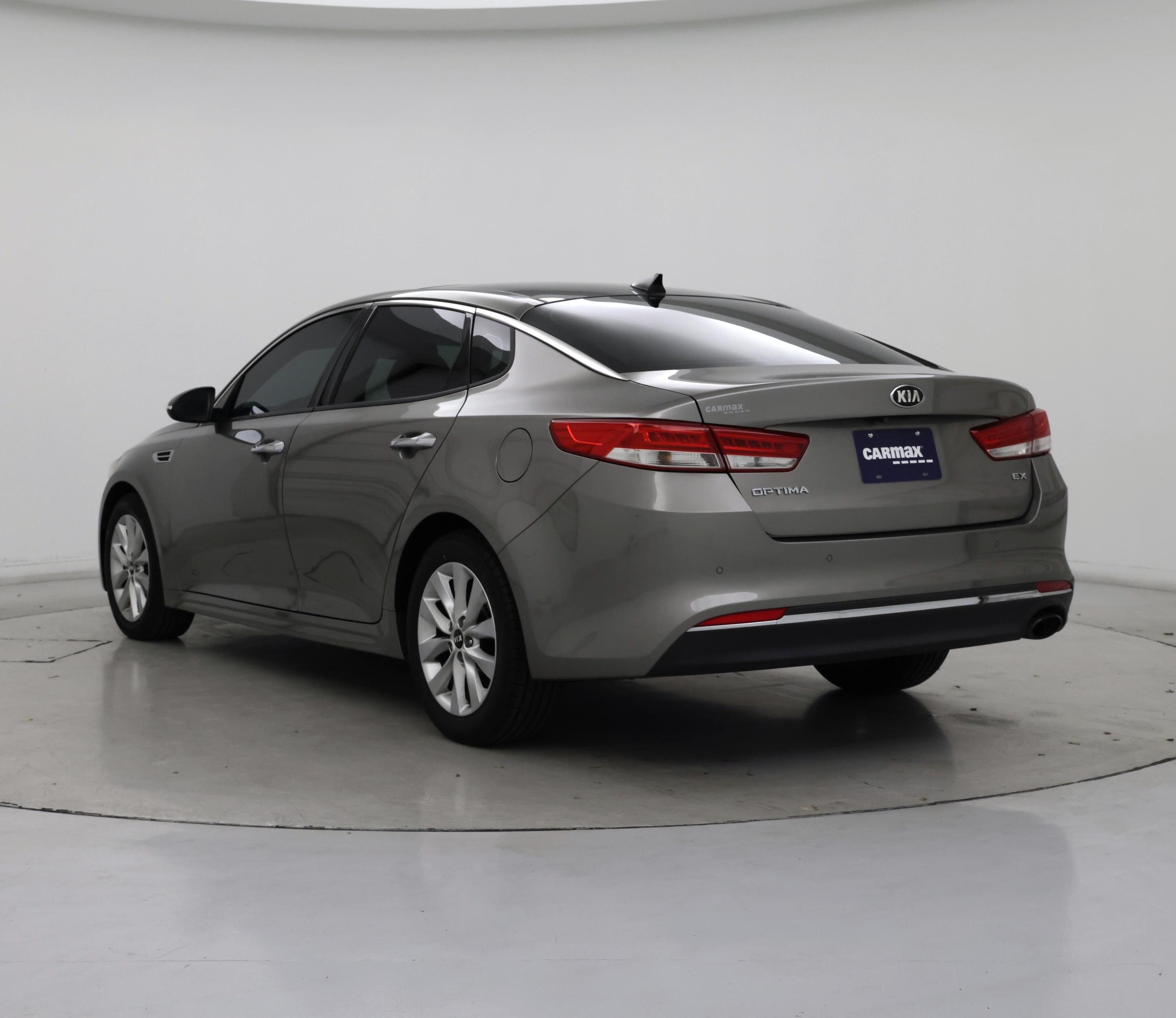 Thumbnail: 2017 Kia Optima - 2