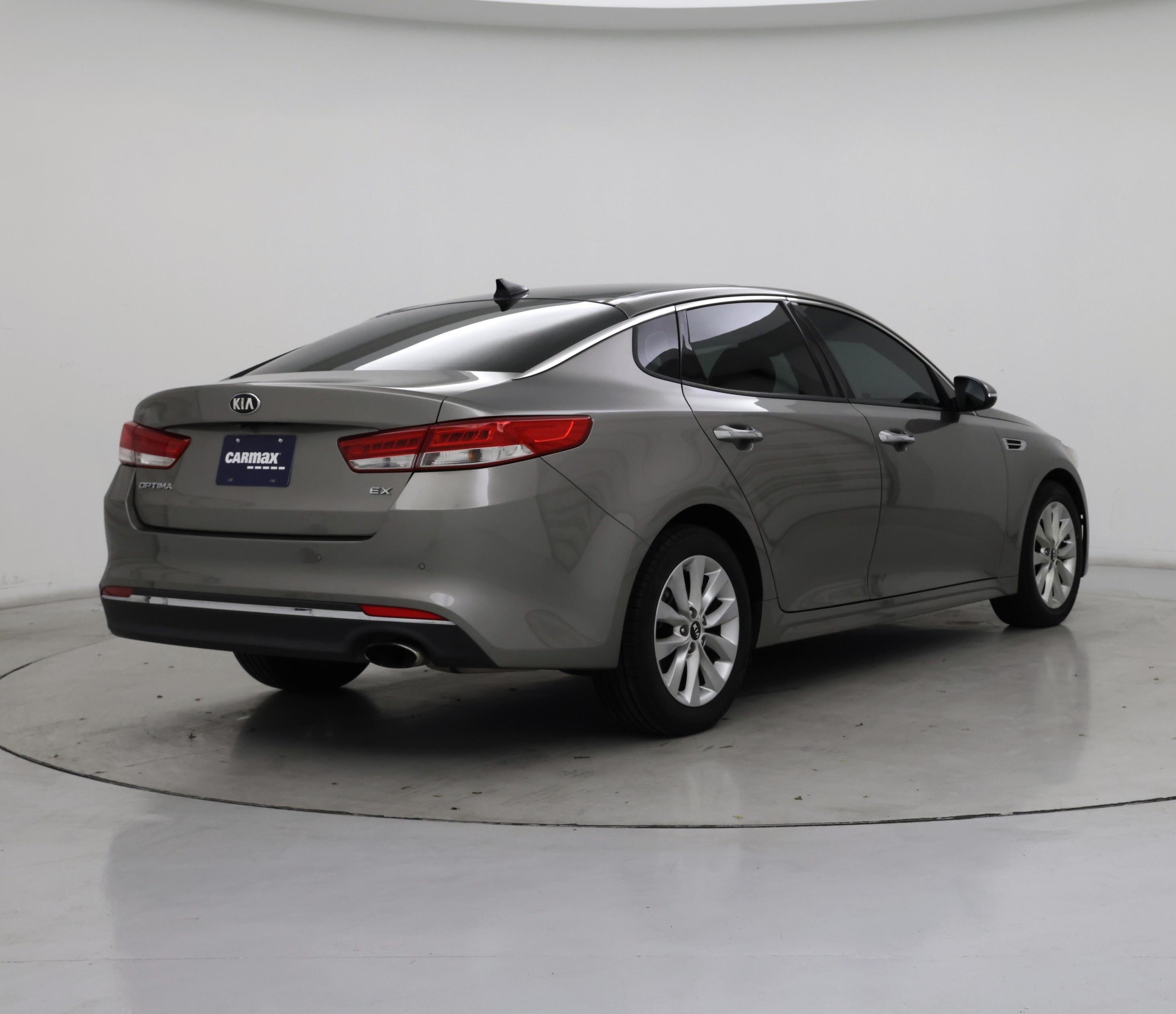 Thumbnail: 2017 Kia Optima - 8