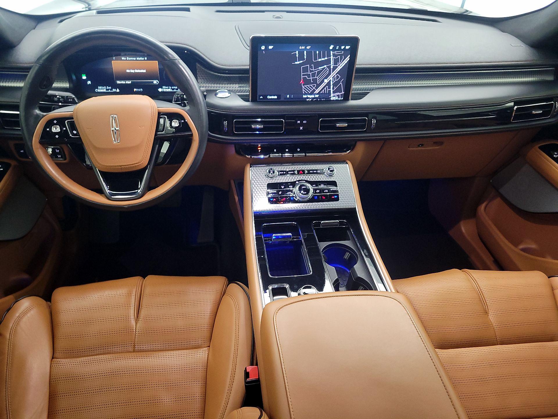 Thumbnail: 2021 Lincoln Aviator - 9