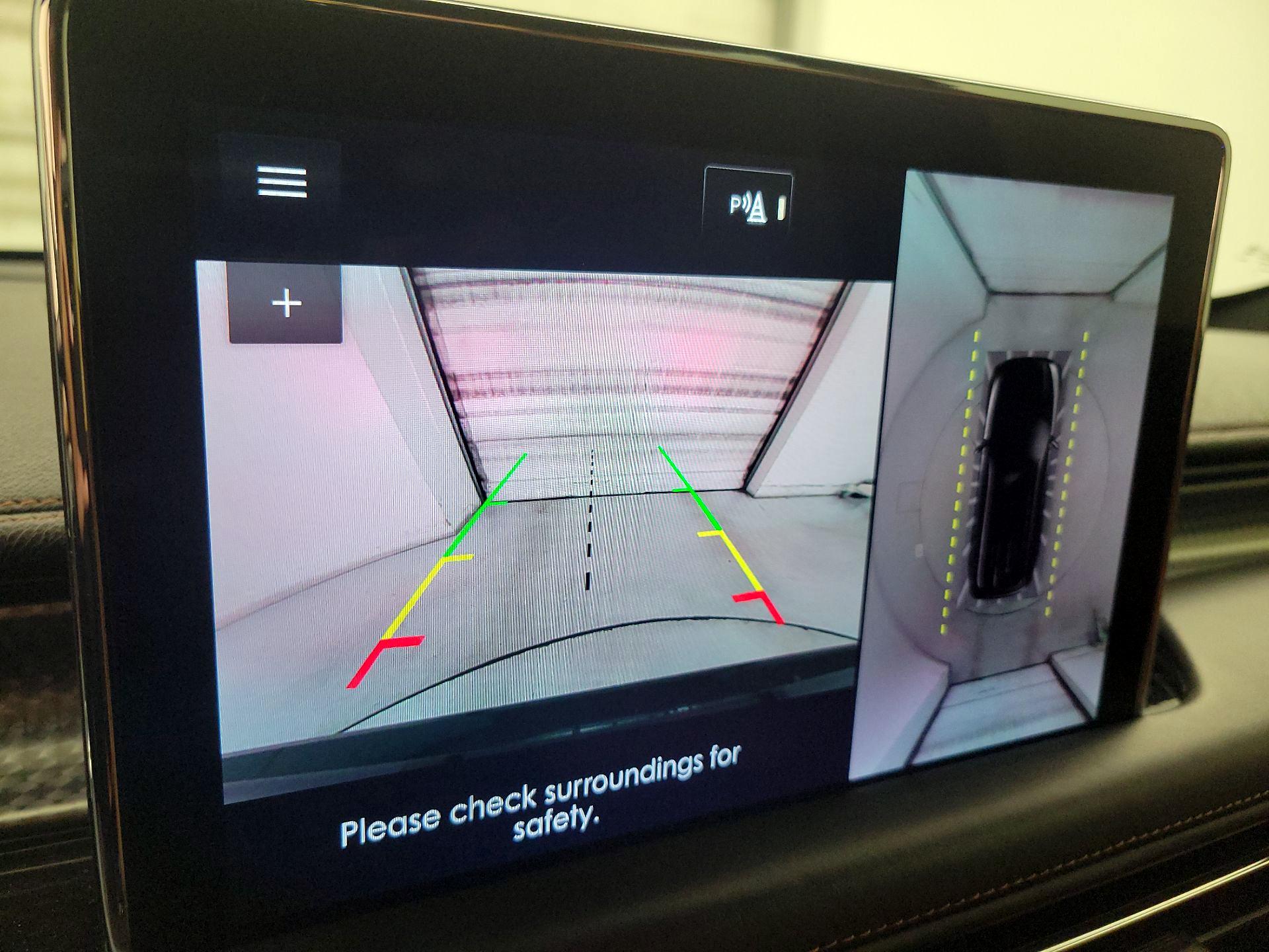 Thumbnail: 2021 Lincoln Aviator - 15