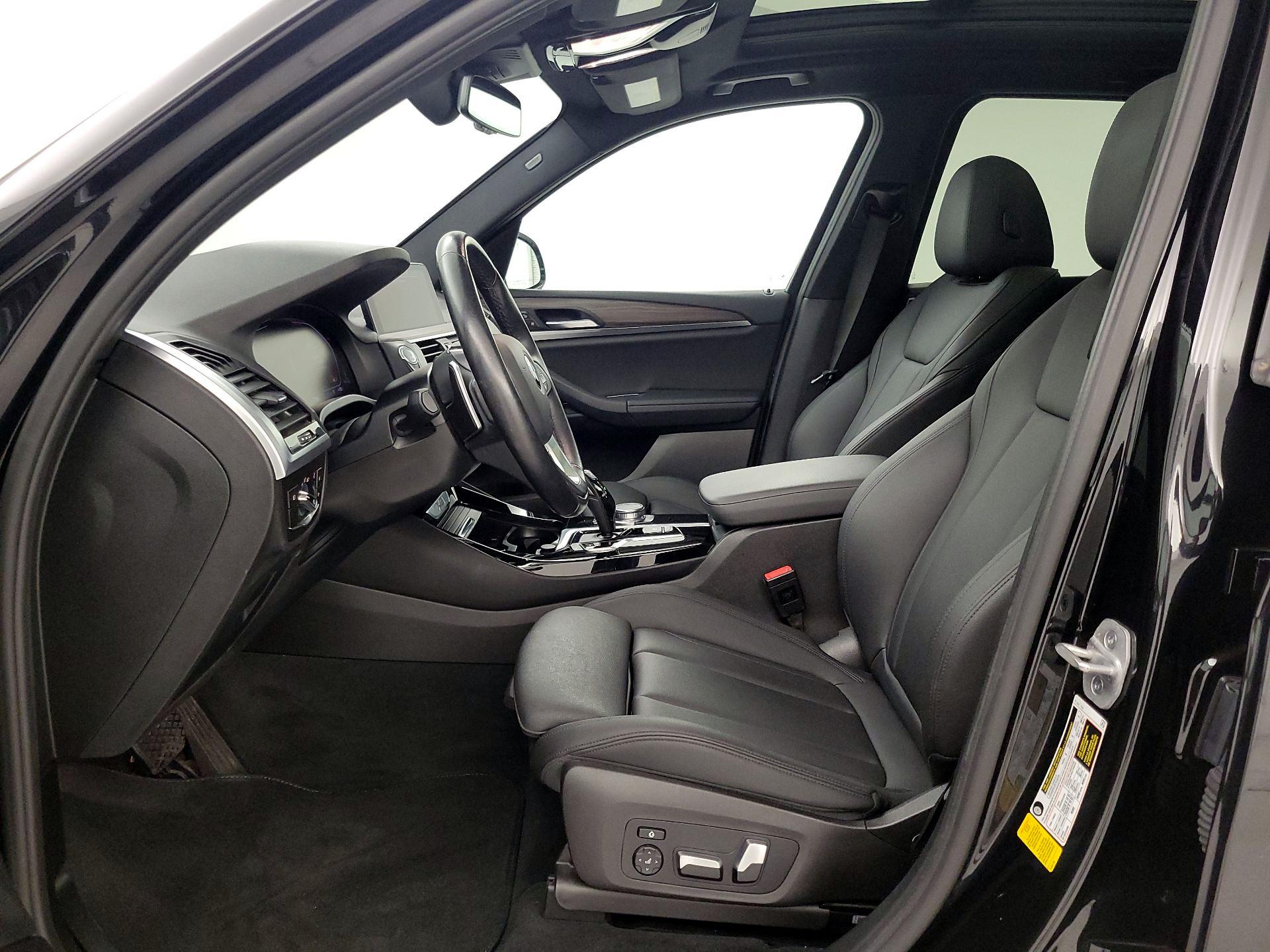 Thumbnail: 2021 BMW X3 - 11