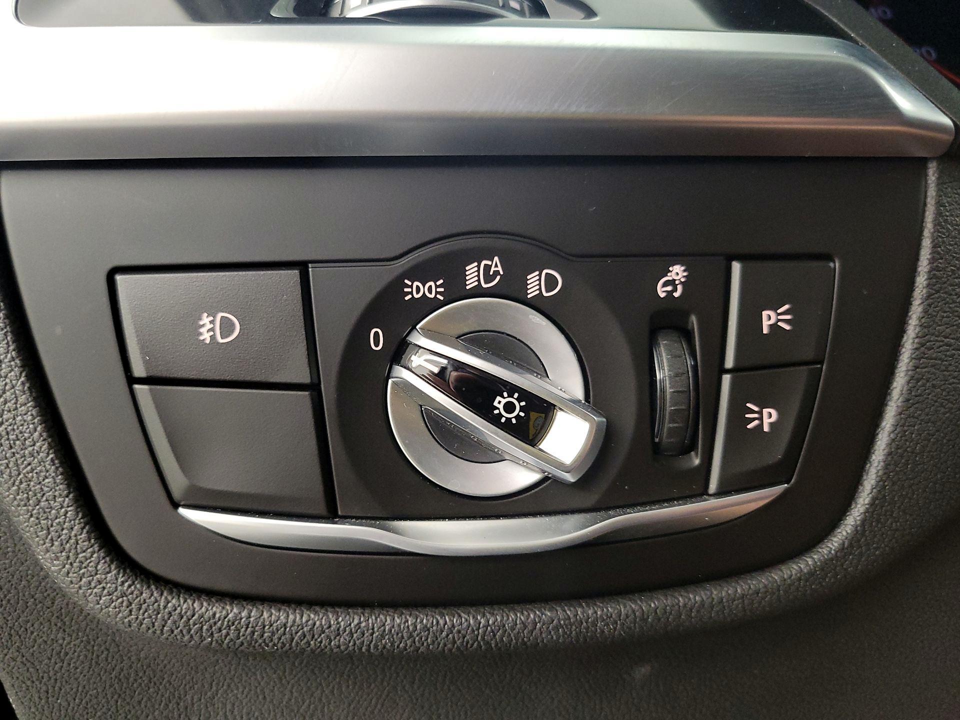 Thumbnail: 2021 BMW X3 - 13