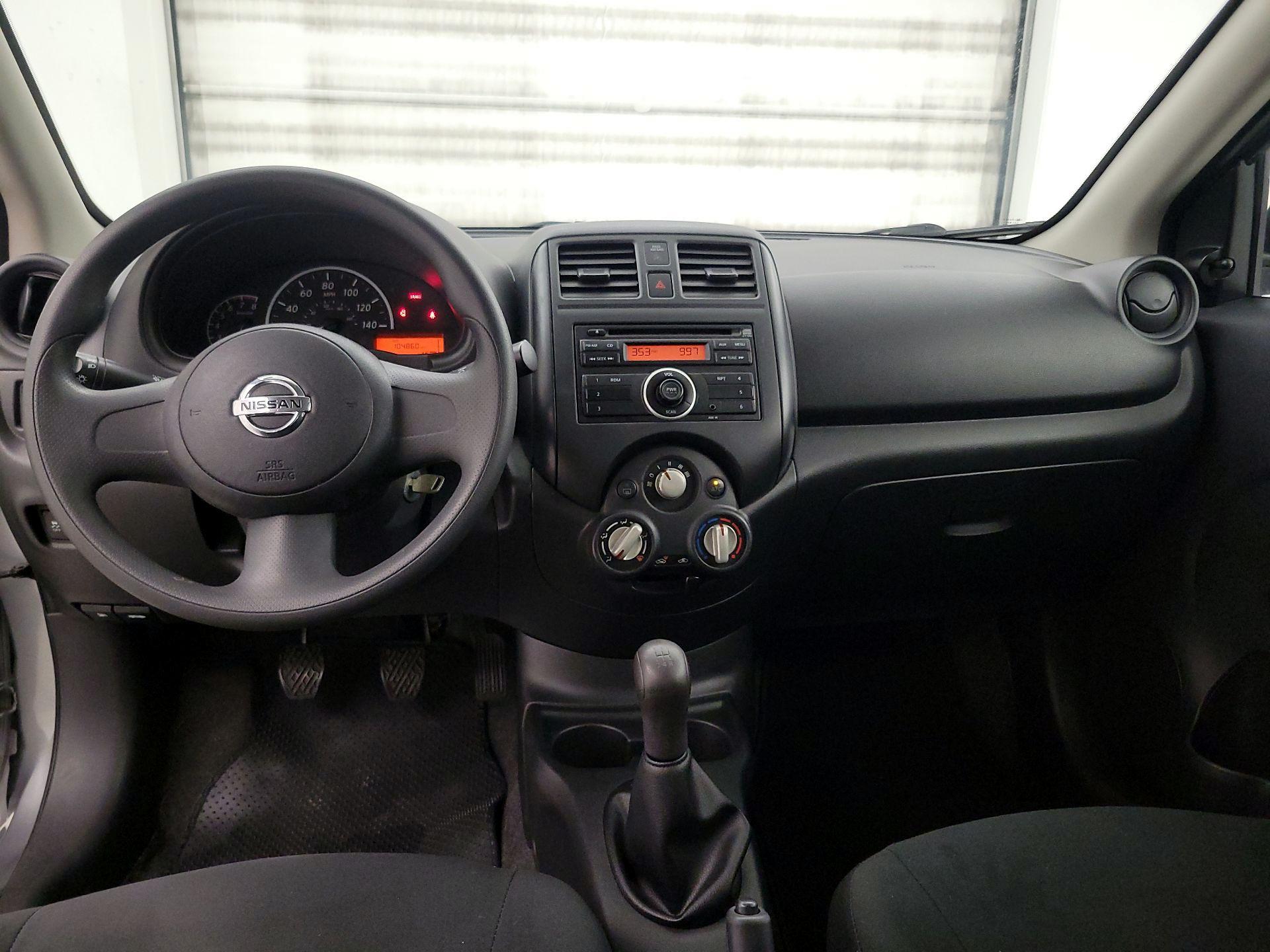 Thumbnail: 2014 Nissan Versa - 9