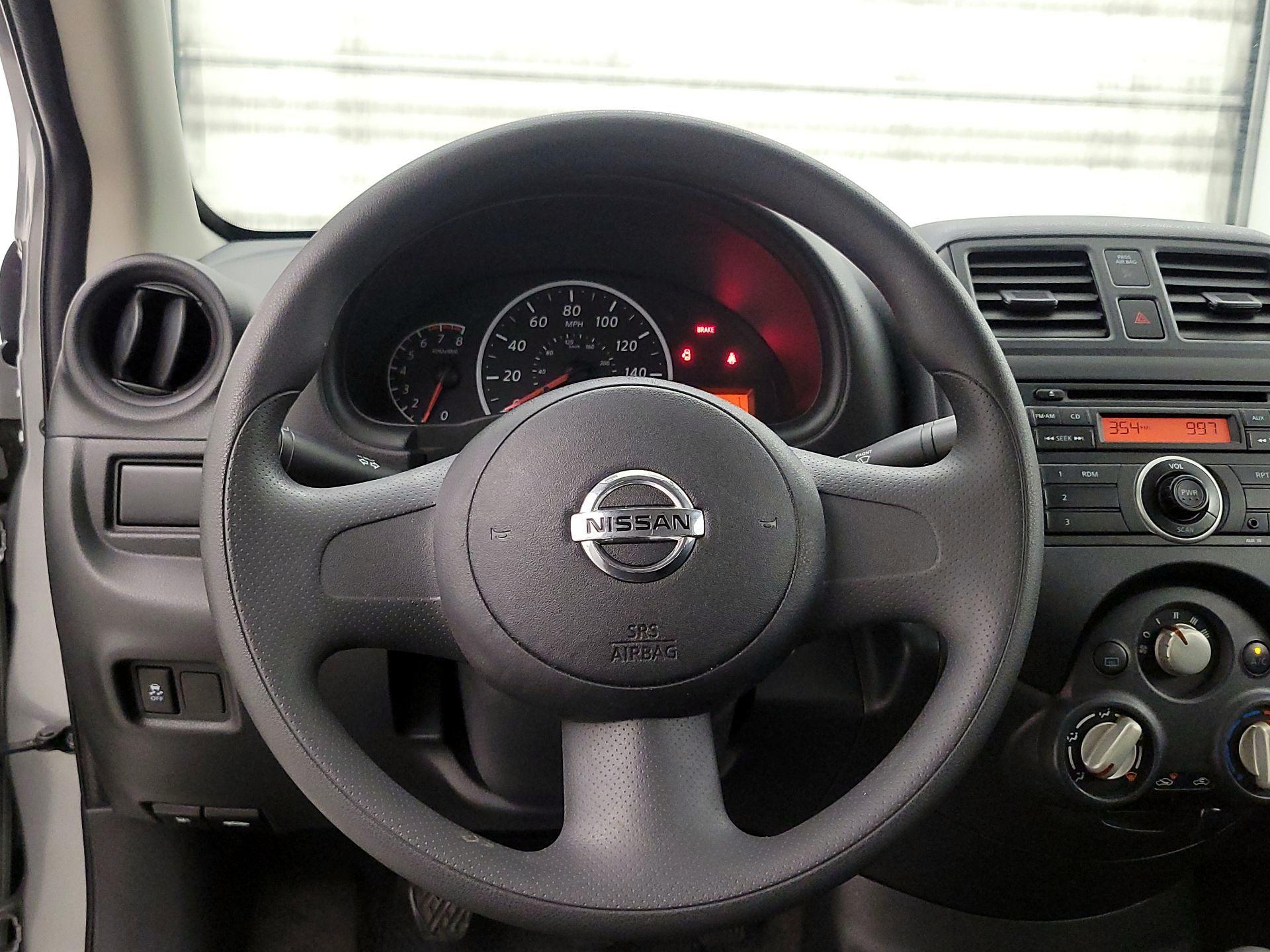 Thumbnail: 2014 Nissan Versa - 10