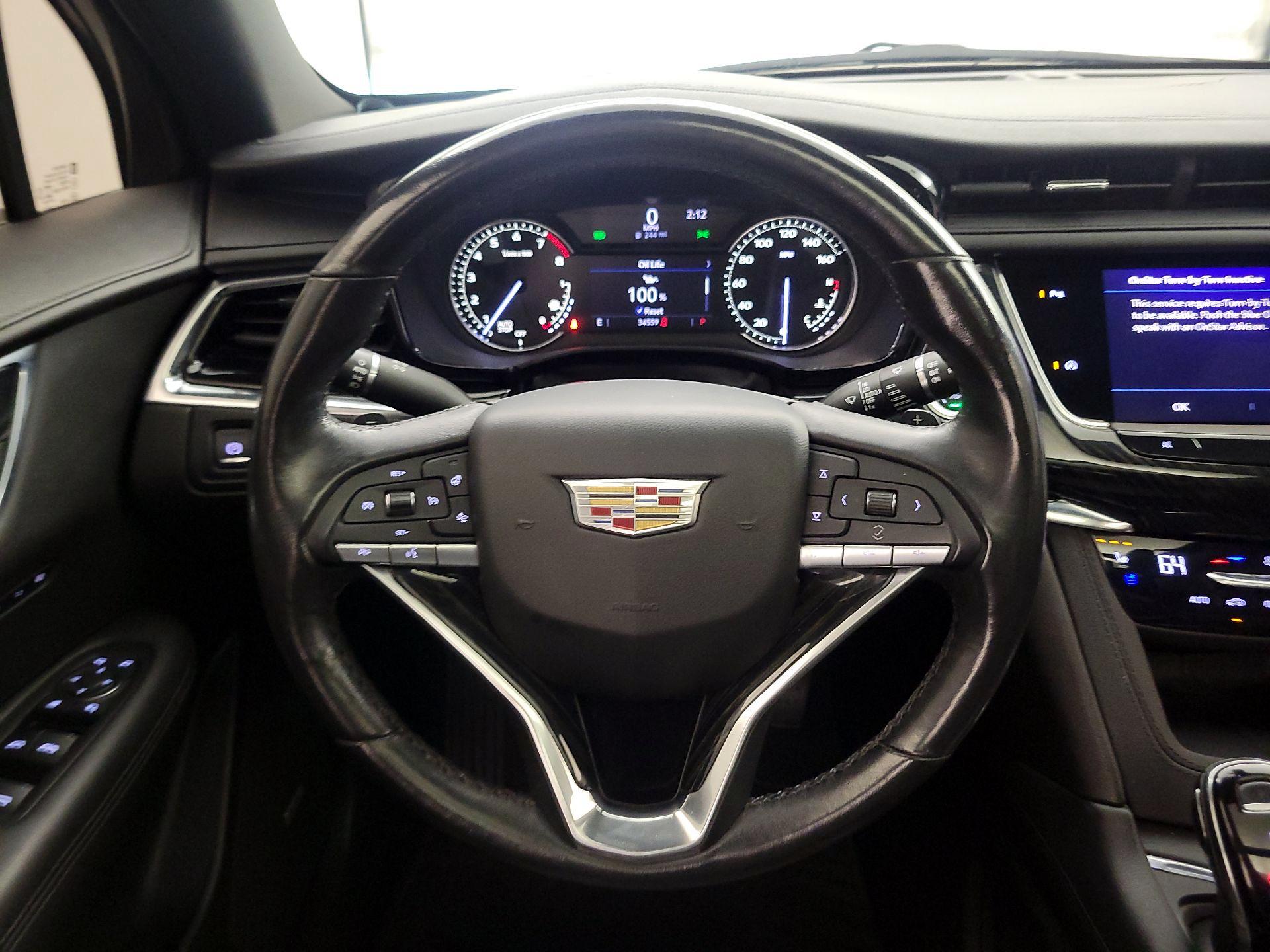 Thumbnail: 2021 Cadillac XT6 - 10