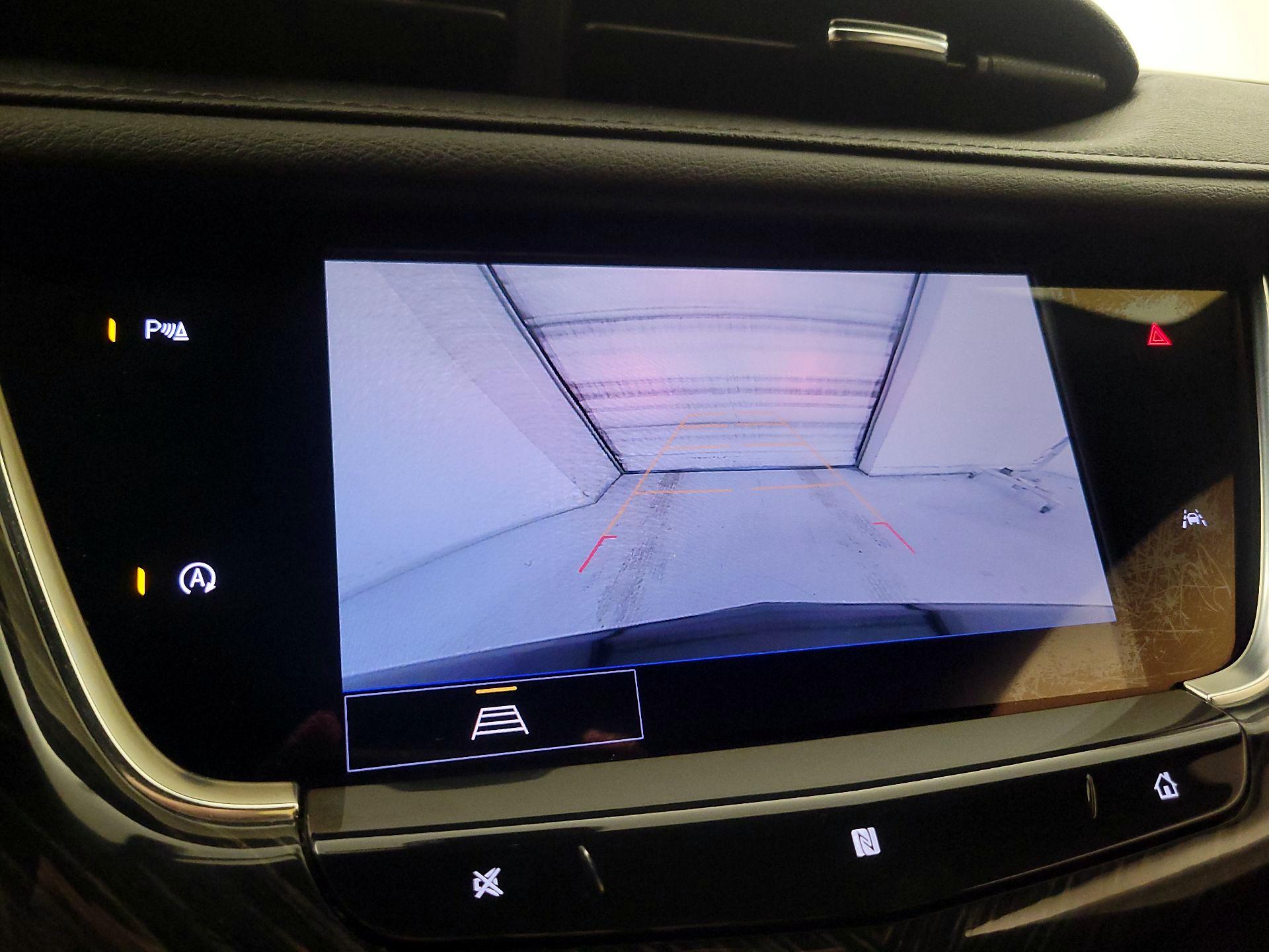 Thumbnail: 2021 Cadillac XT6 - 14