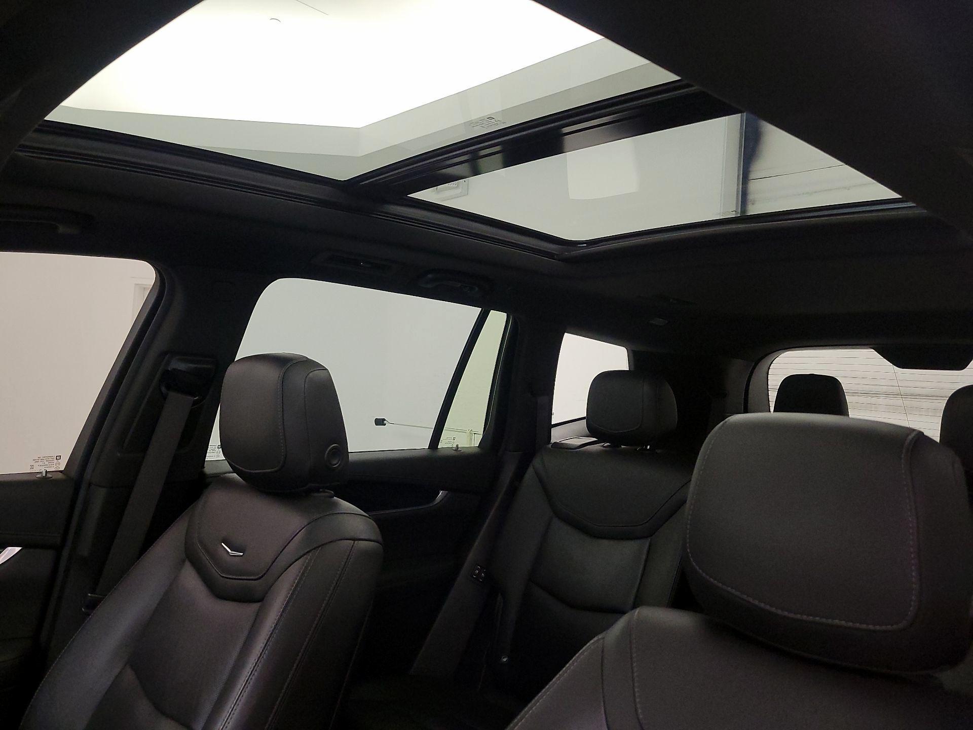 Thumbnail: 2021 Cadillac XT6 - 19