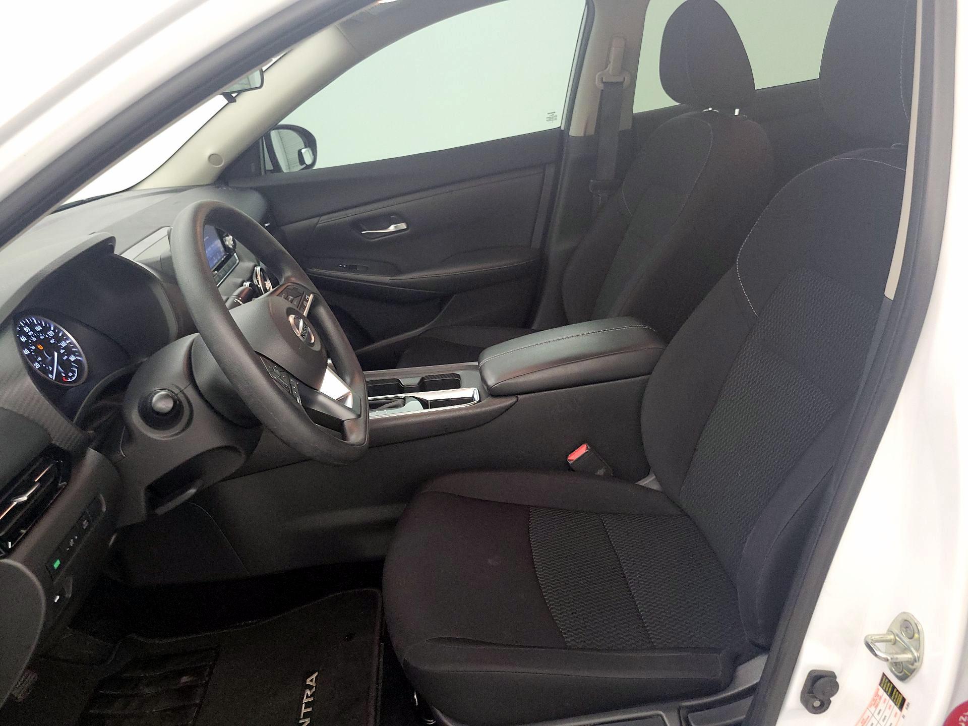 Thumbnail: 2020 Nissan Sentra - 11