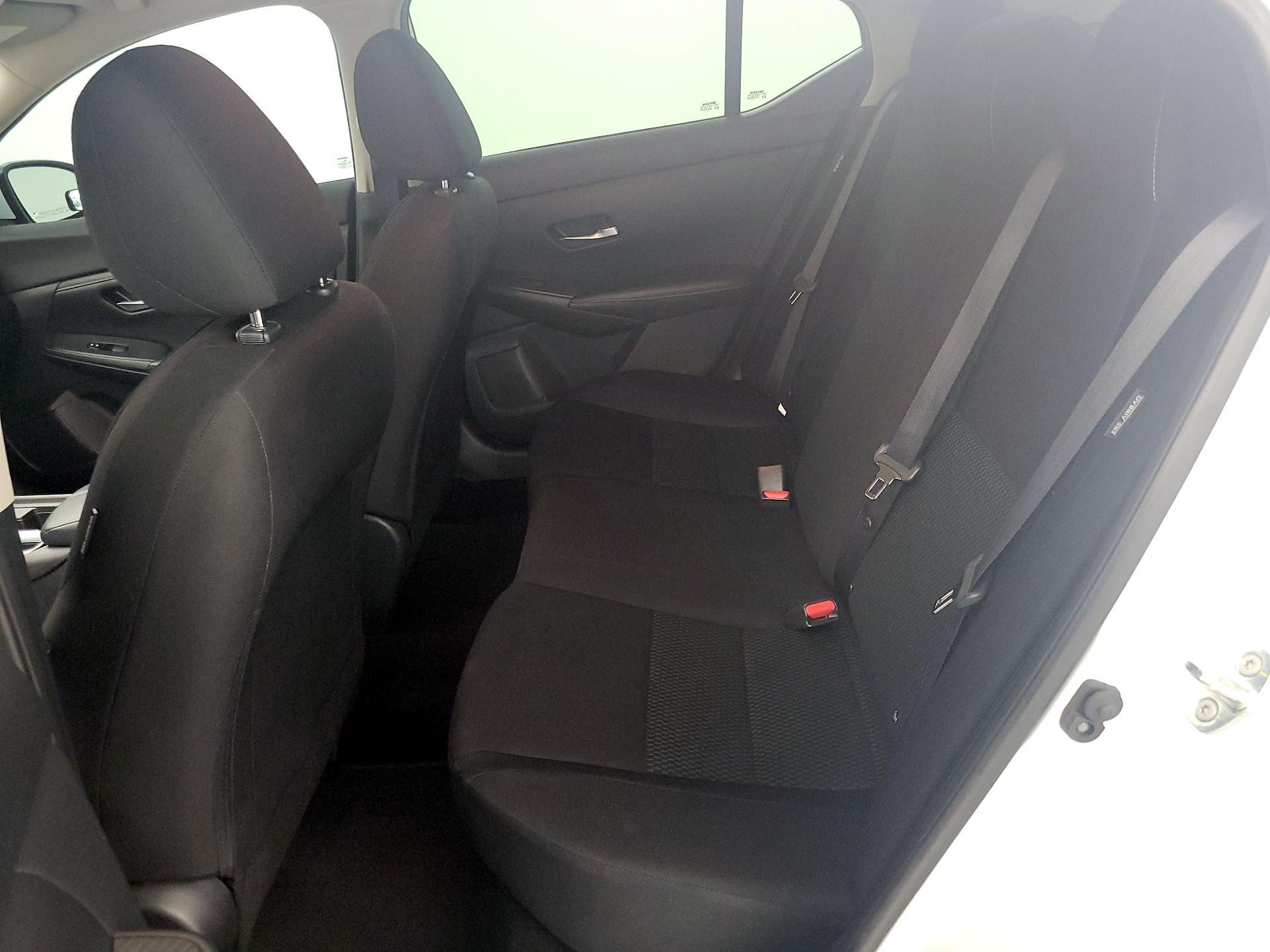 Thumbnail: 2020 Nissan Sentra - 19