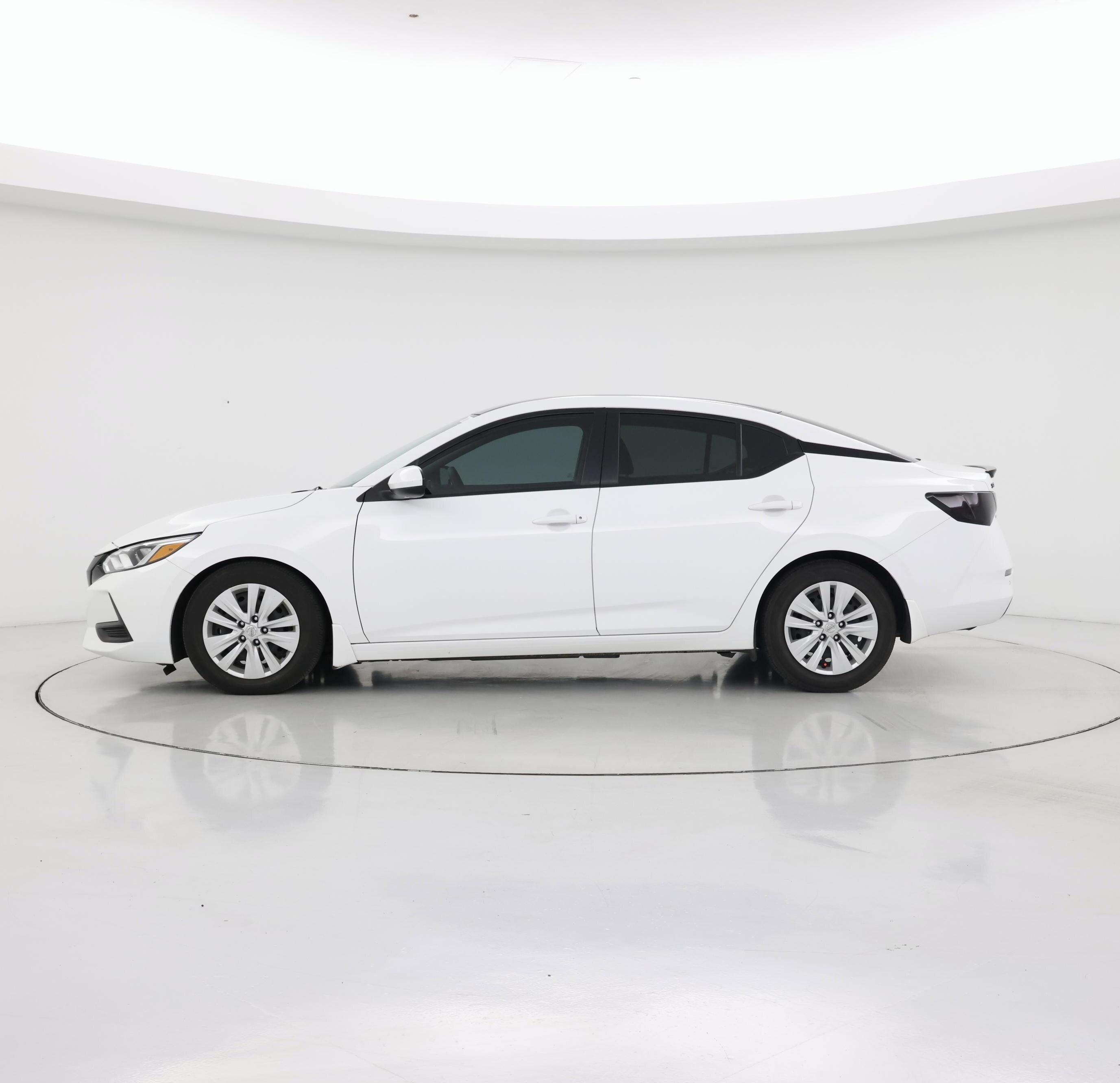 Thumbnail: 2020 Nissan Sentra - 3