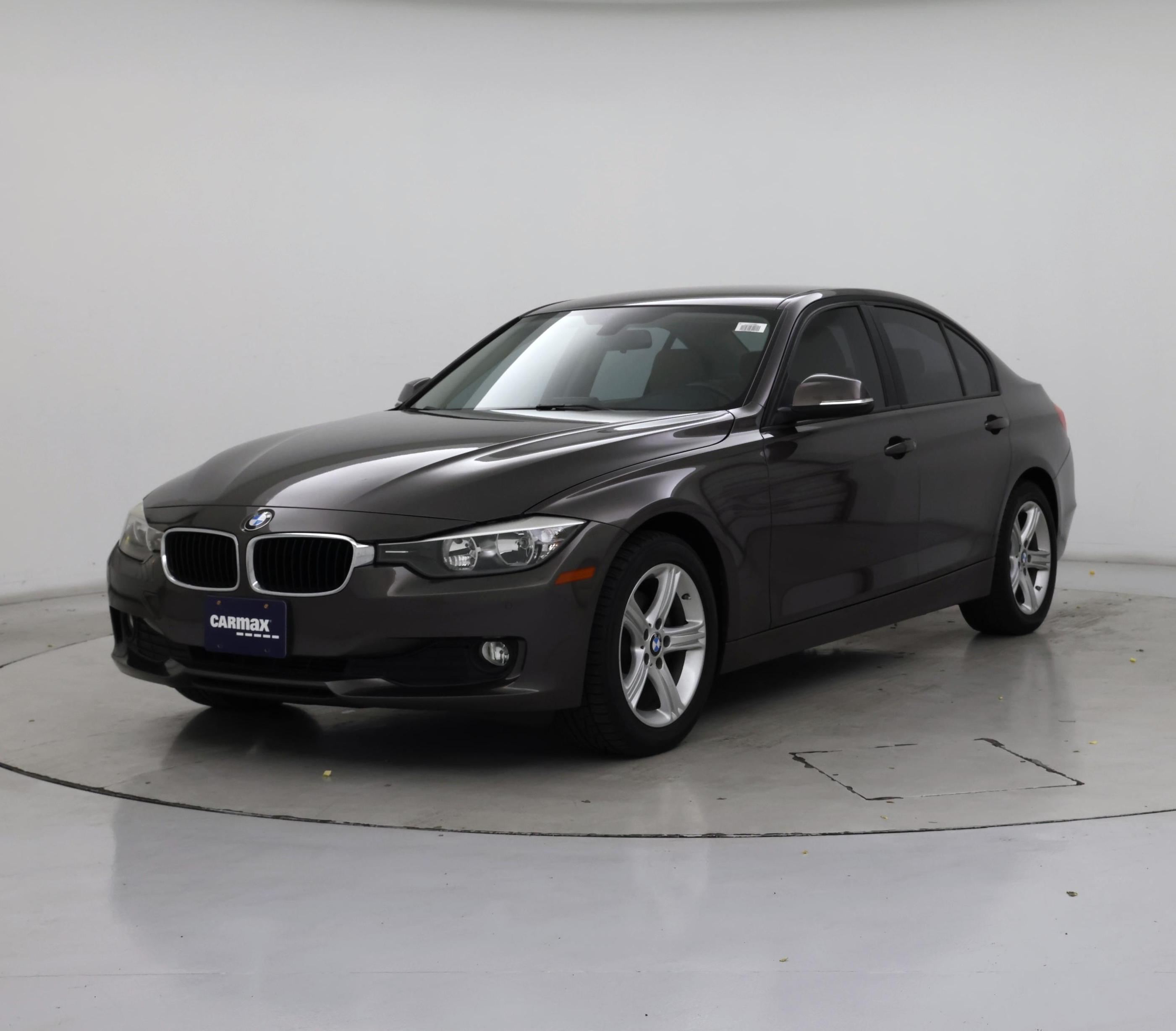 Thumbnail: 2015 BMW 3 Series - 4