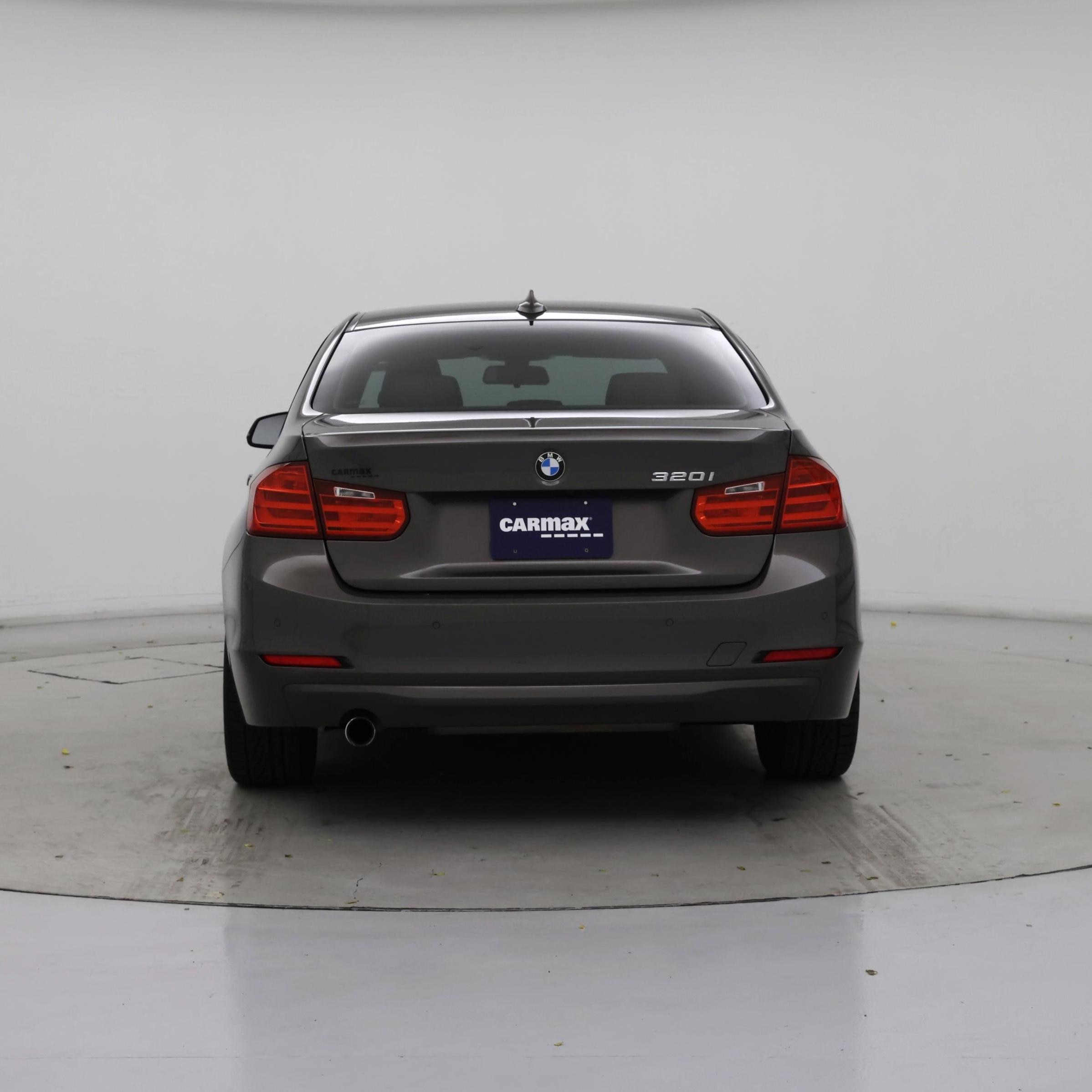 Thumbnail: 2015 BMW 3 Series - 6
