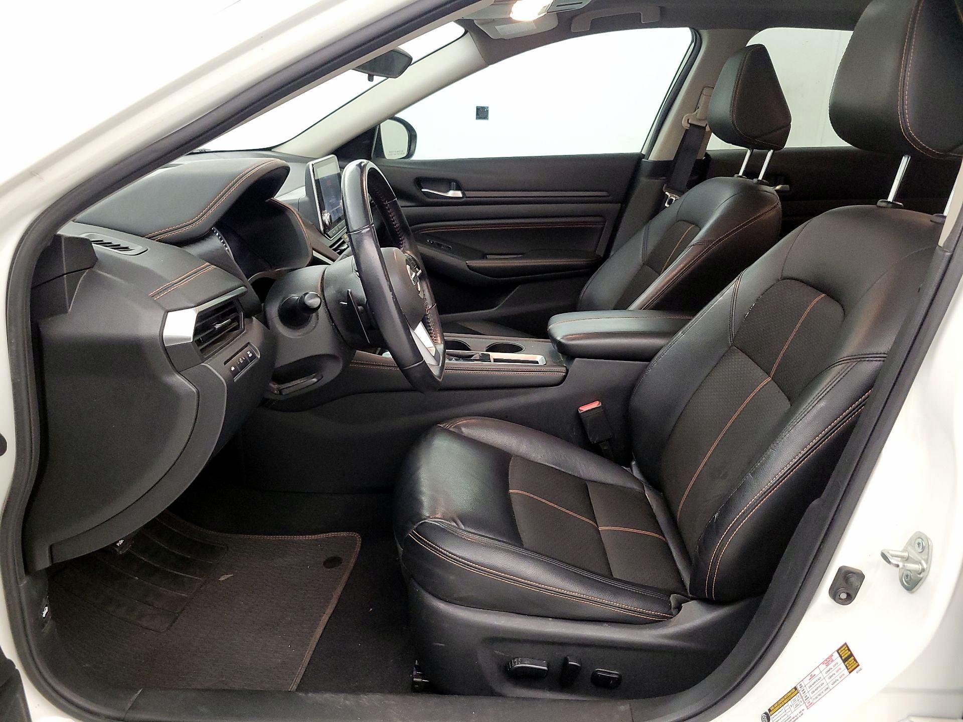 Thumbnail: 2021 Nissan Altima - 11