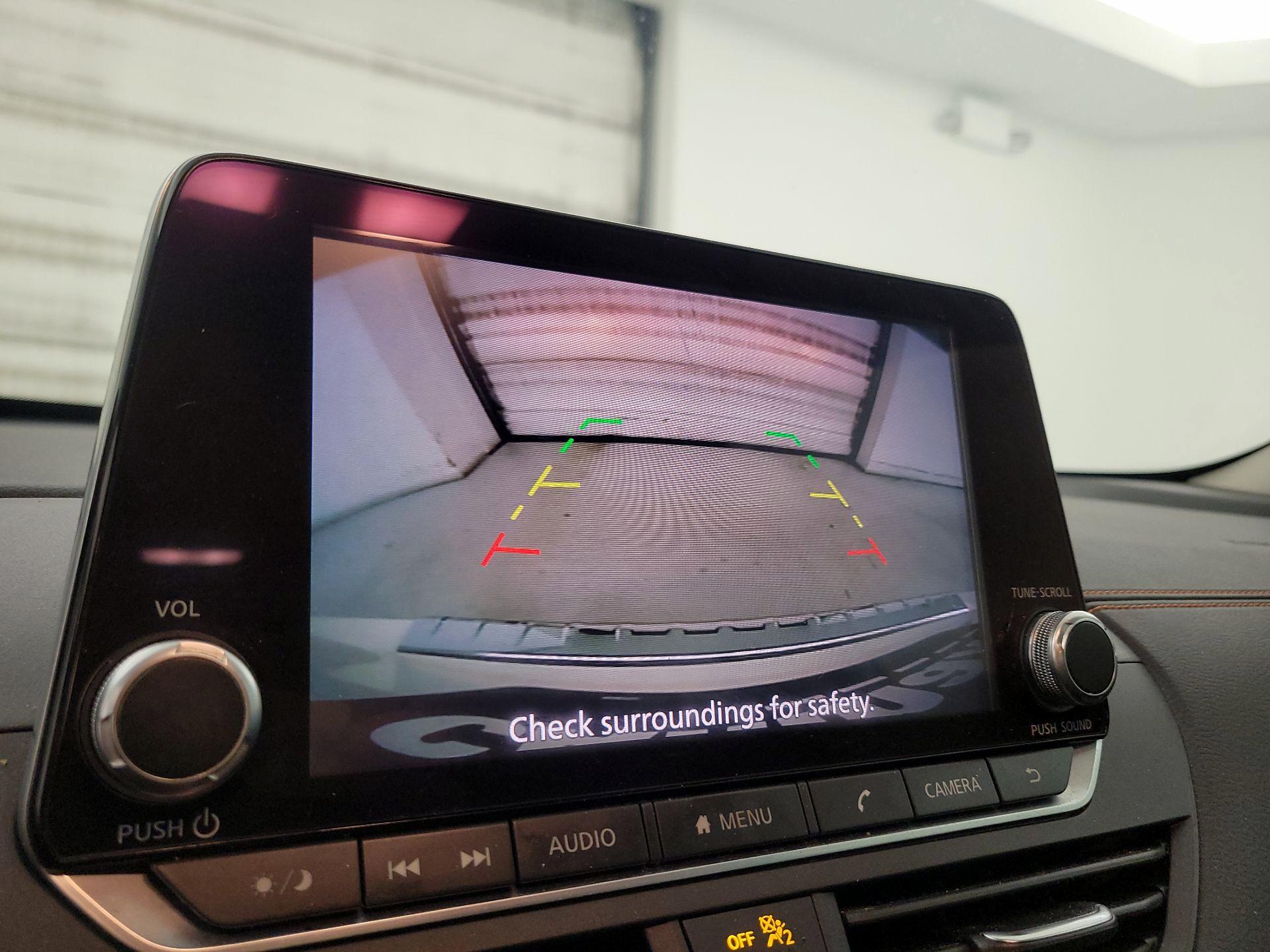 Thumbnail: 2021 Nissan Altima - 14