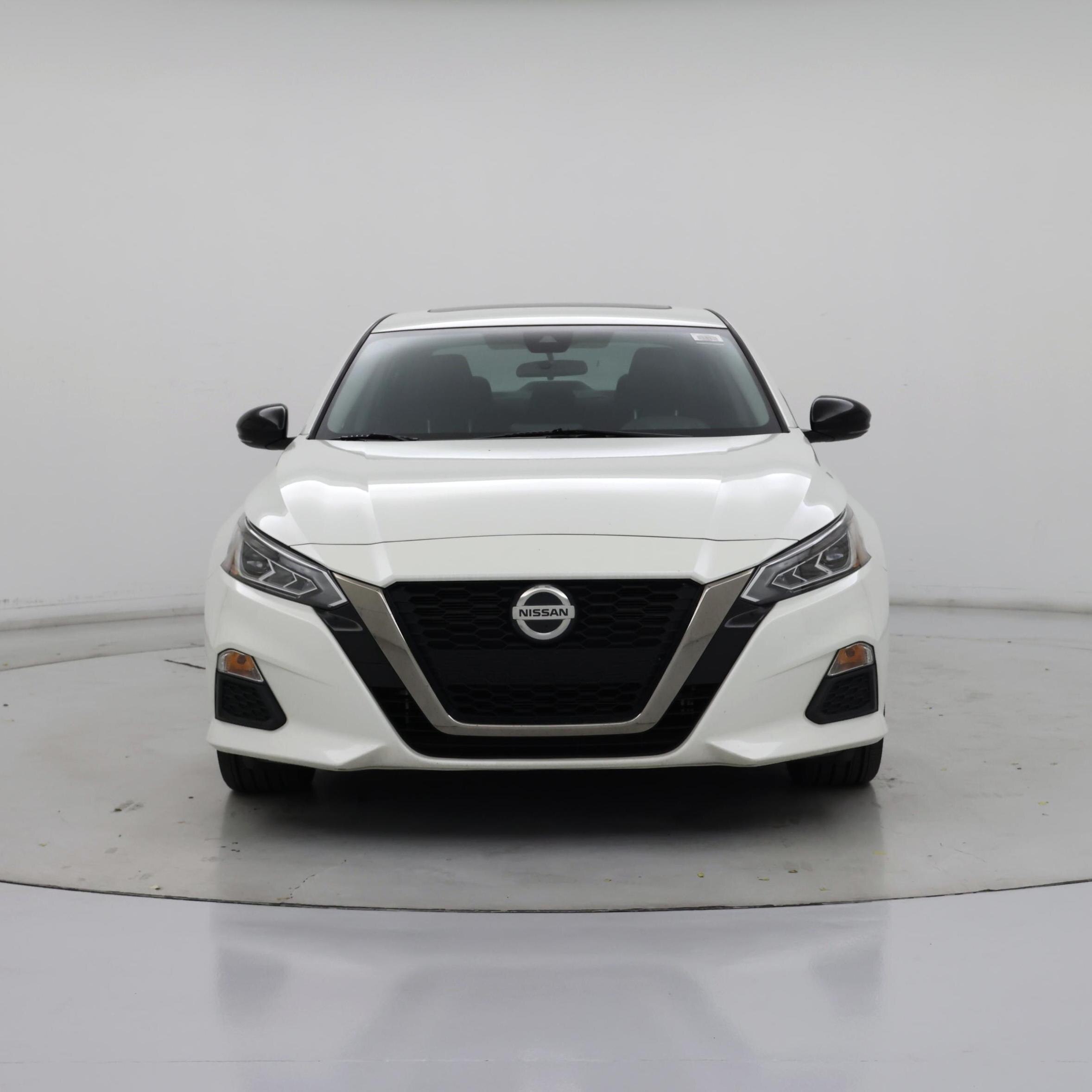 Thumbnail: 2021 Nissan Altima - 5