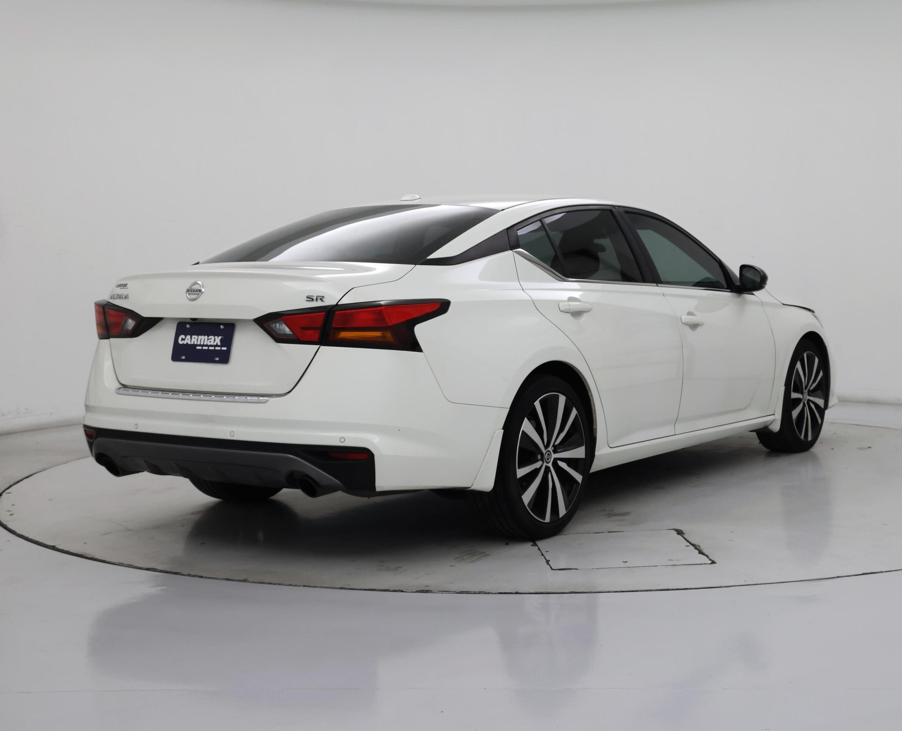 Thumbnail: 2021 Nissan Altima - 8