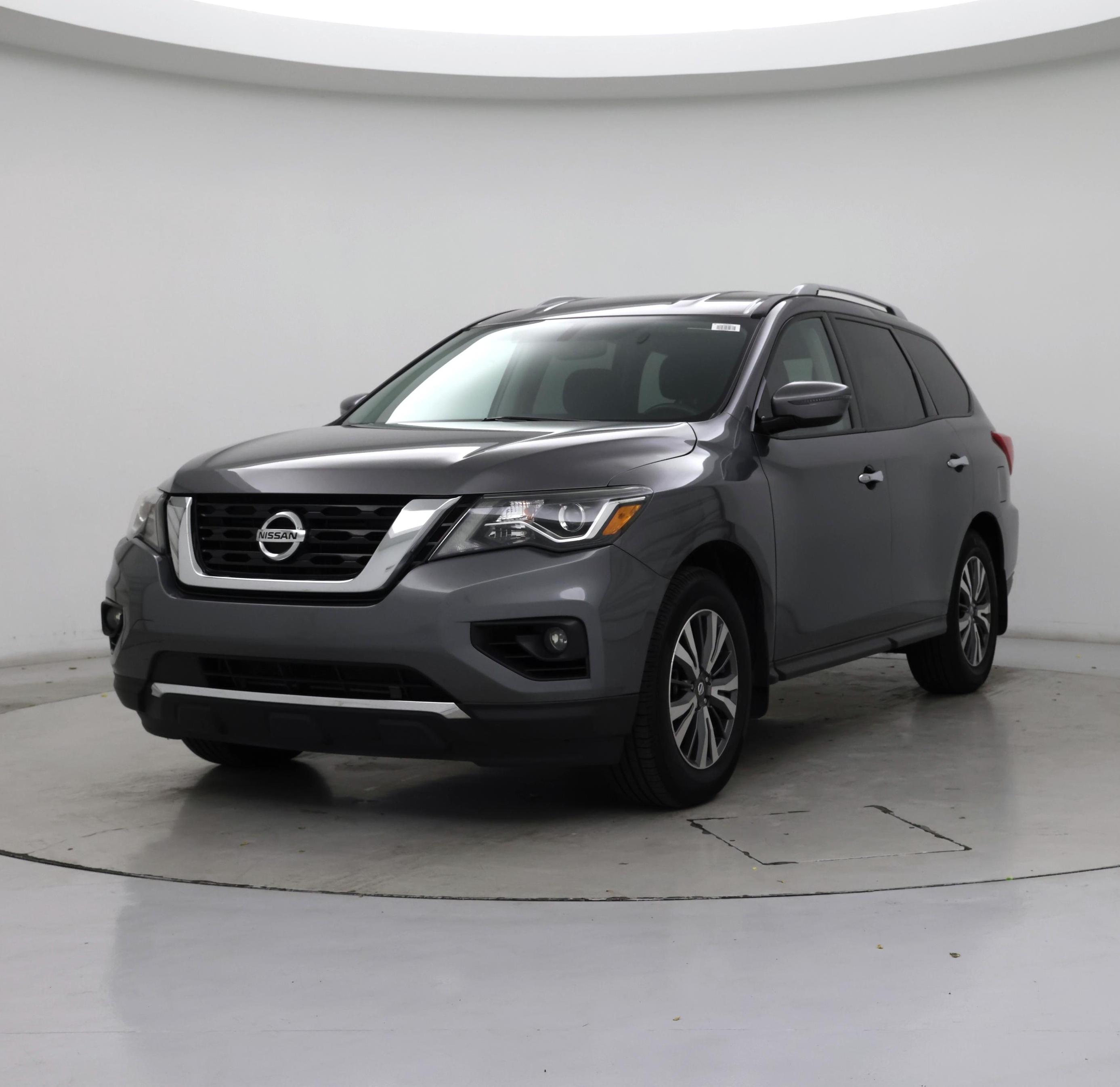 Thumbnail: 2017 Nissan Pathfinder - 4