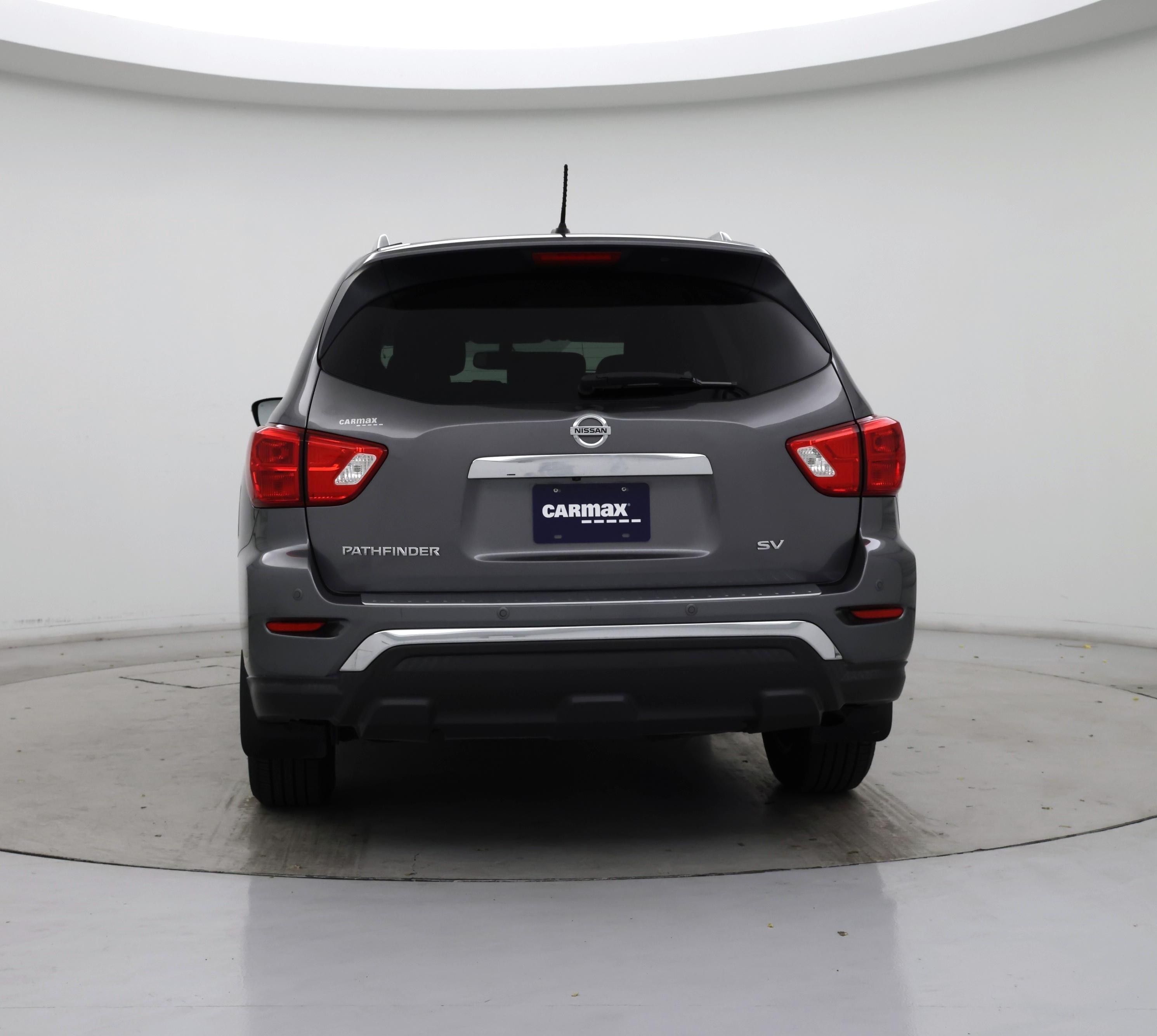 Thumbnail: 2017 Nissan Pathfinder - 6