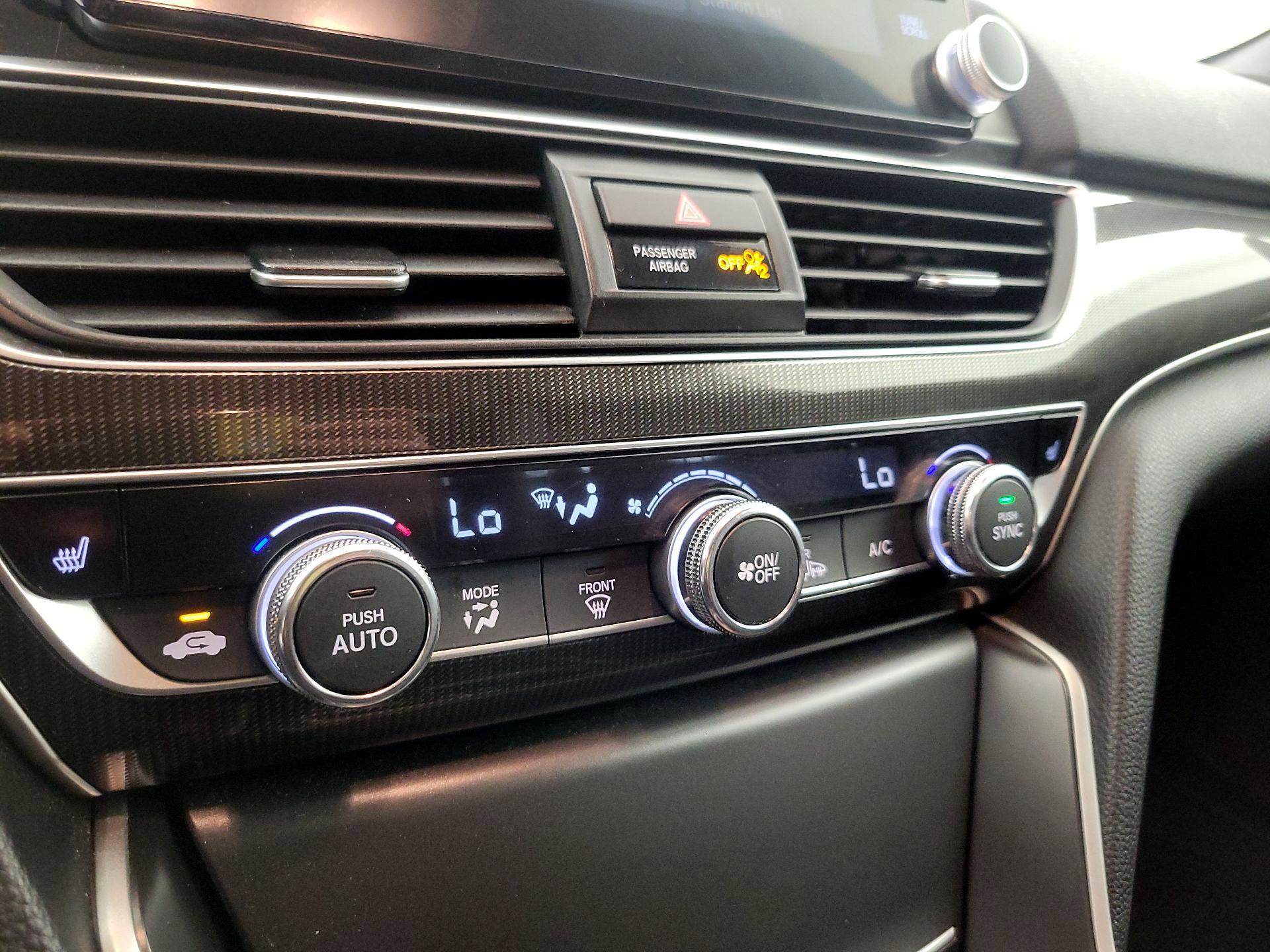 Thumbnail: 2018 Honda Accord - 16