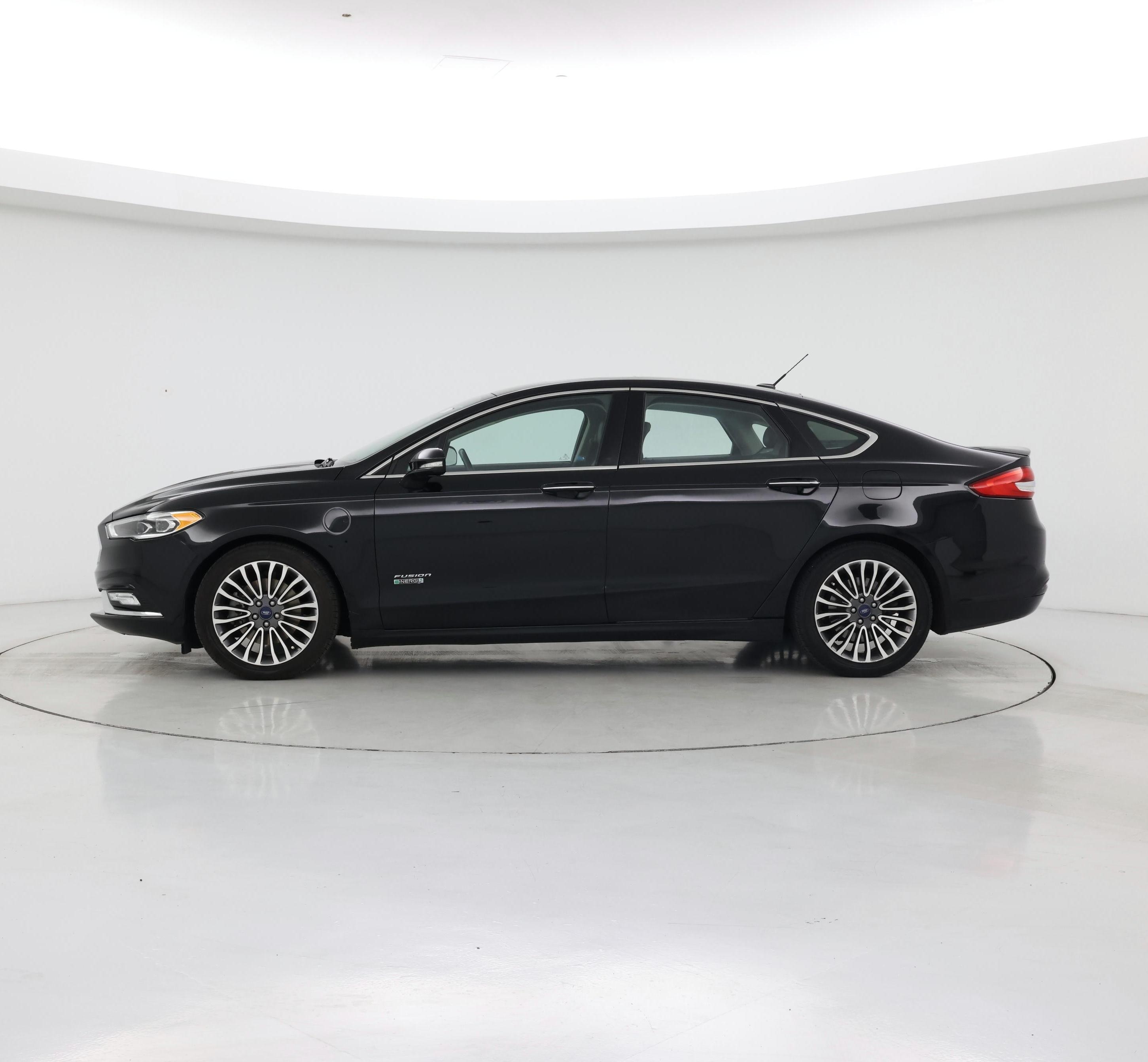 Thumbnail: 2017 Ford Fusion - 3