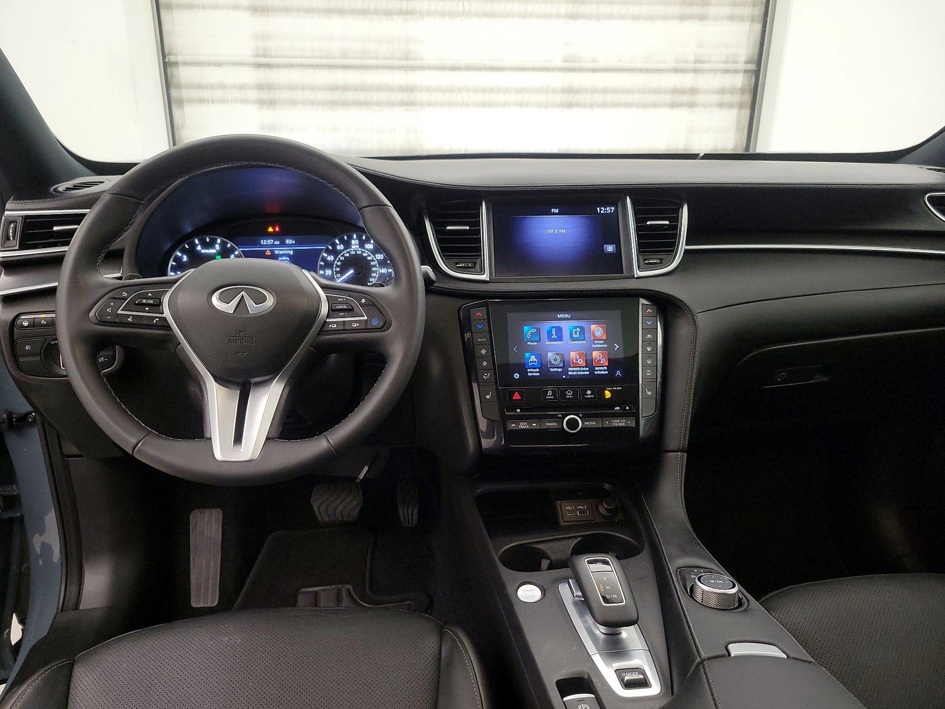 Thumbnail: 2025 INFINITI QX55 - 9