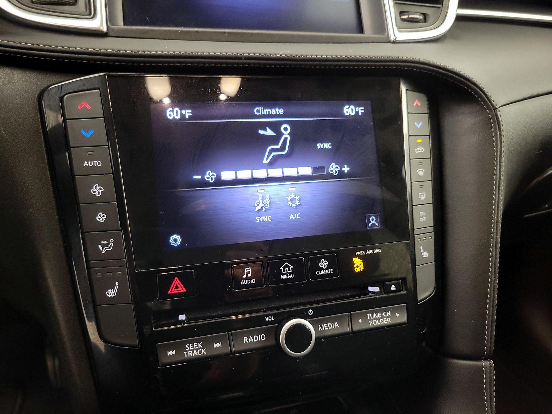 Thumbnail: 2025 INFINITI QX55 - 16