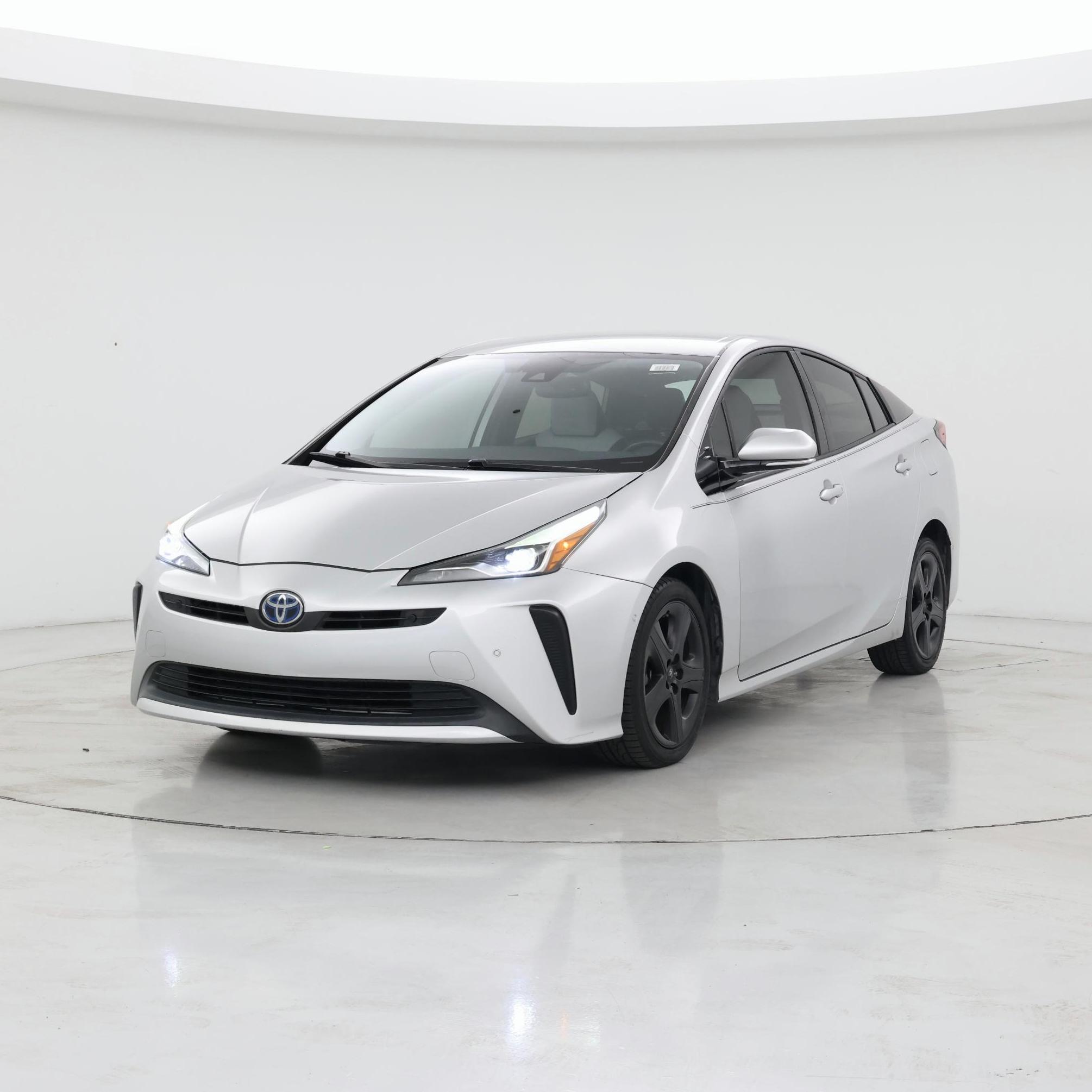 Thumbnail: 2020 Toyota Prius - 4