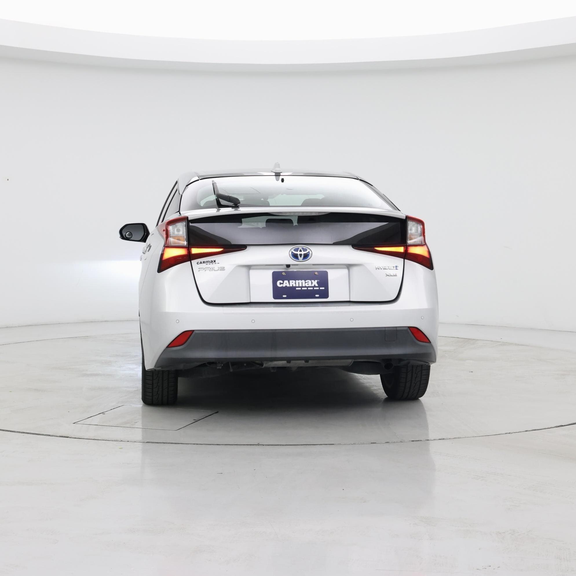 Thumbnail: 2020 Toyota Prius - 6