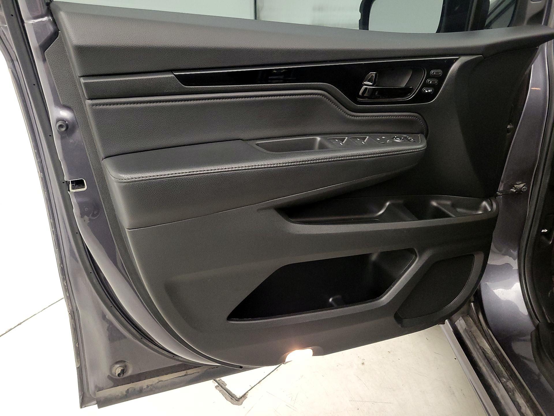 Thumbnail: 2021 Honda Odyssey - 12