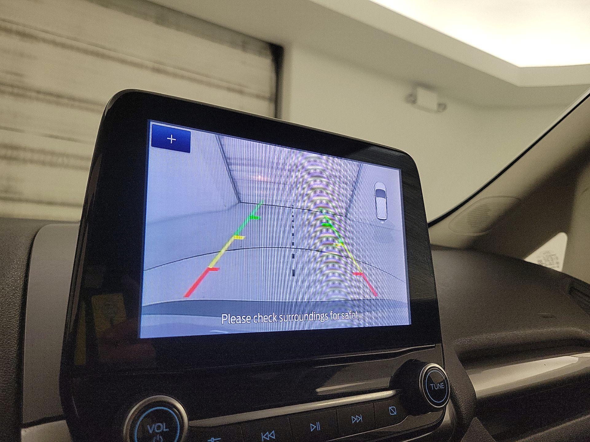 Thumbnail: 2021 Ford EcoSport - 15