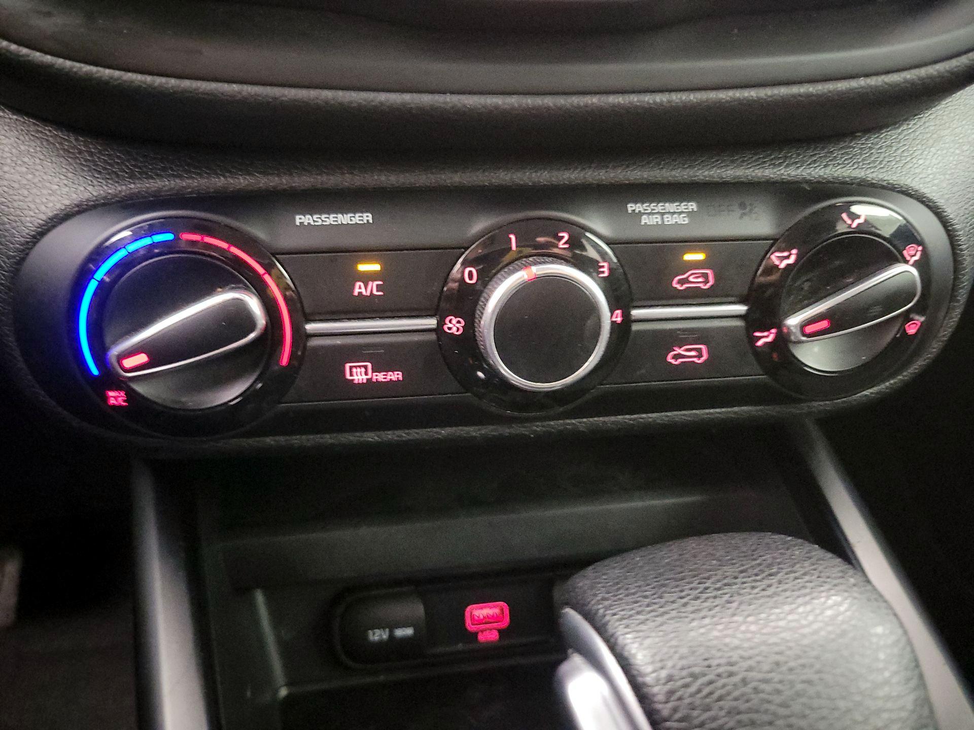 Thumbnail: 2021 Kia Soul - 16