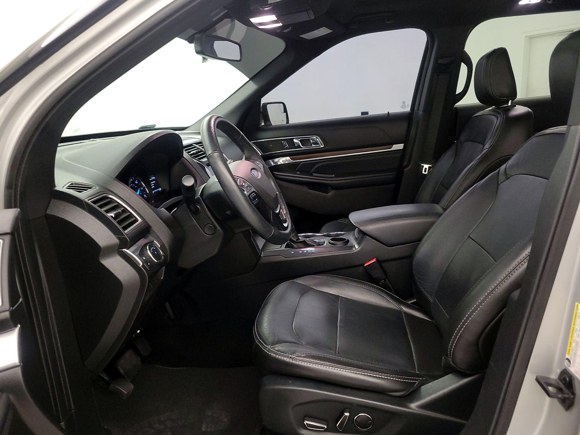 Thumbnail: 2018 Ford Explorer - 11