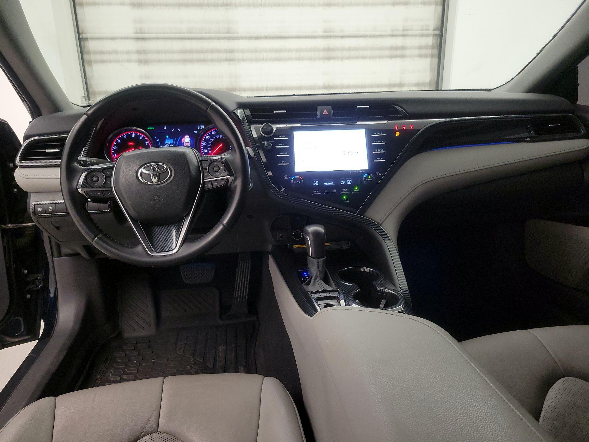 Thumbnail: 2020 Toyota Camry - 9
