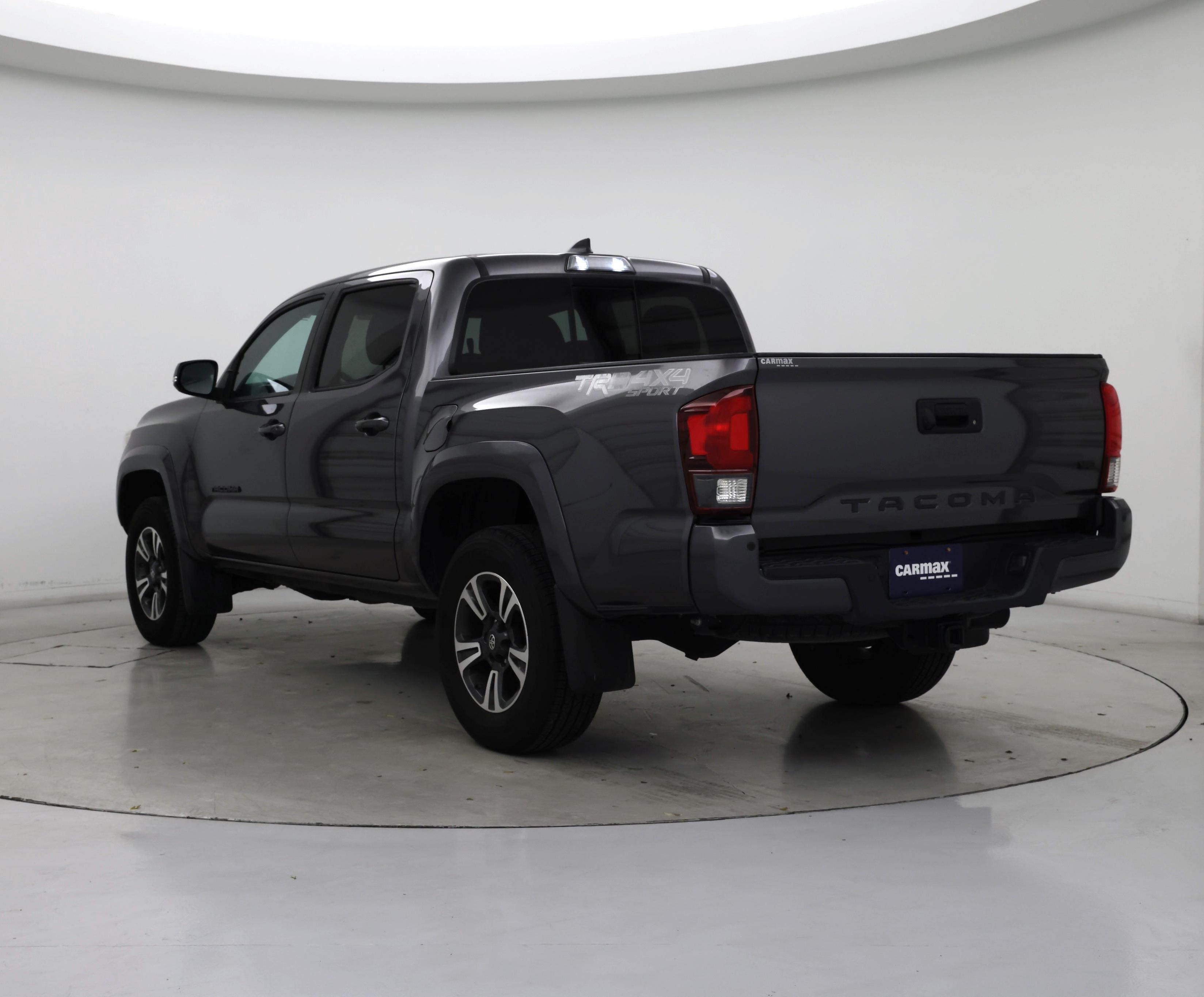 Thumbnail: 2019 Toyota Tacoma - 2
