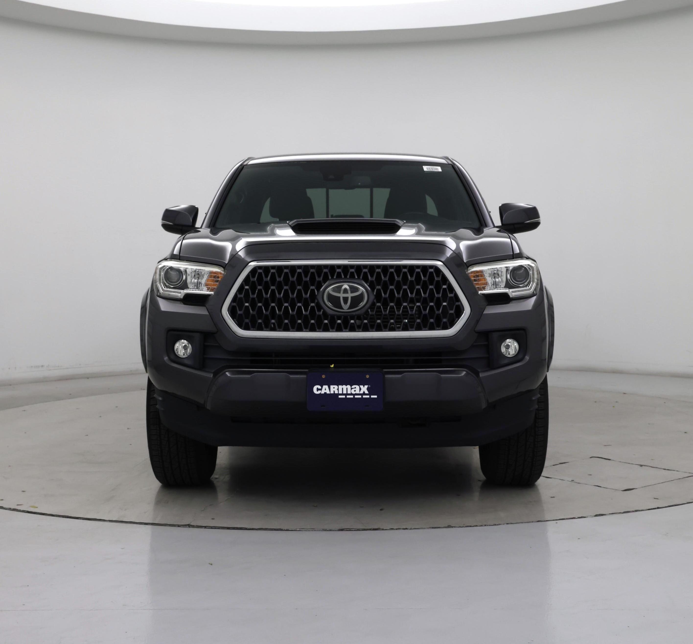 Thumbnail: 2019 Toyota Tacoma - 5