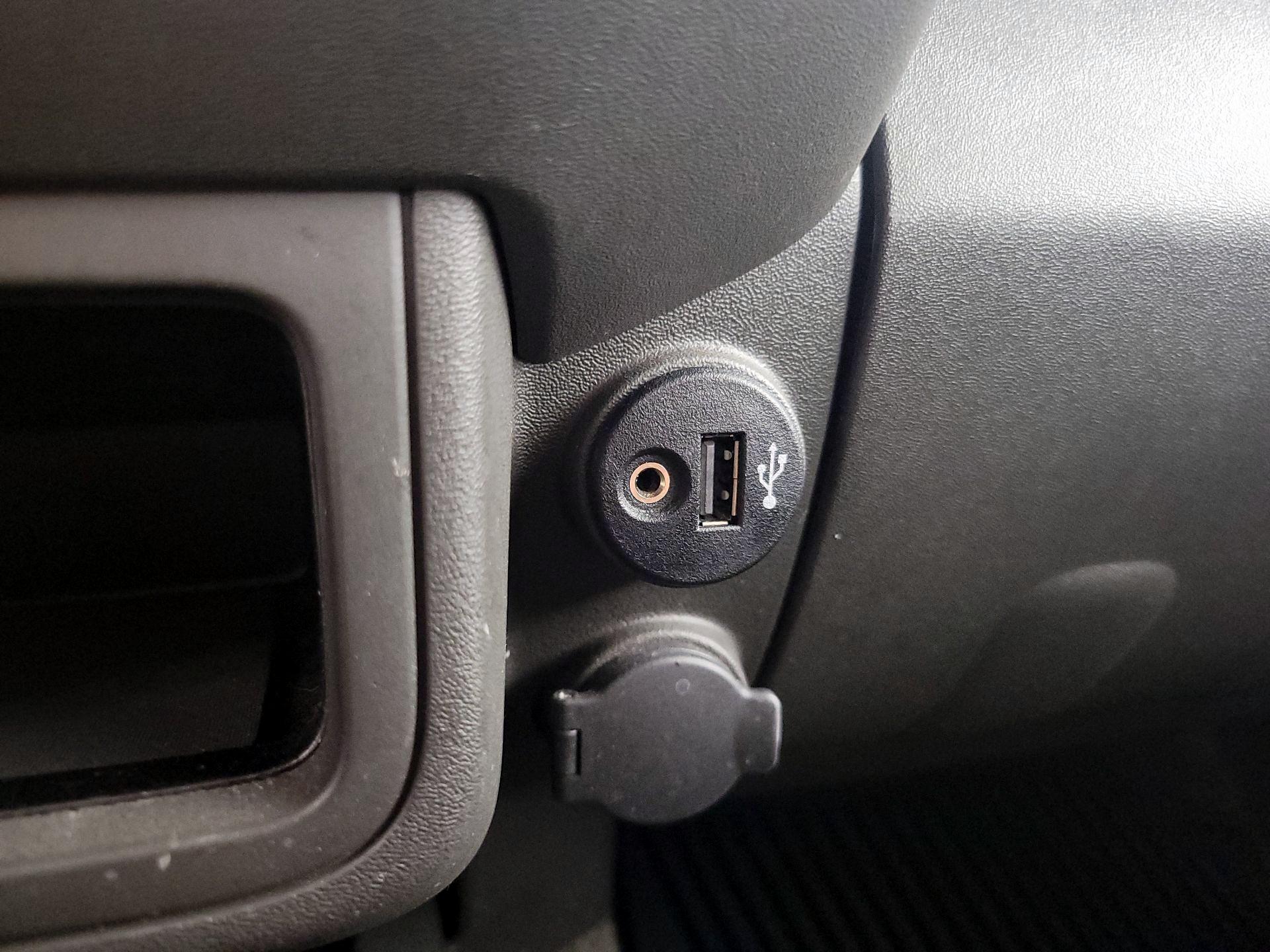 Thumbnail: 2018 Nissan Frontier - 18