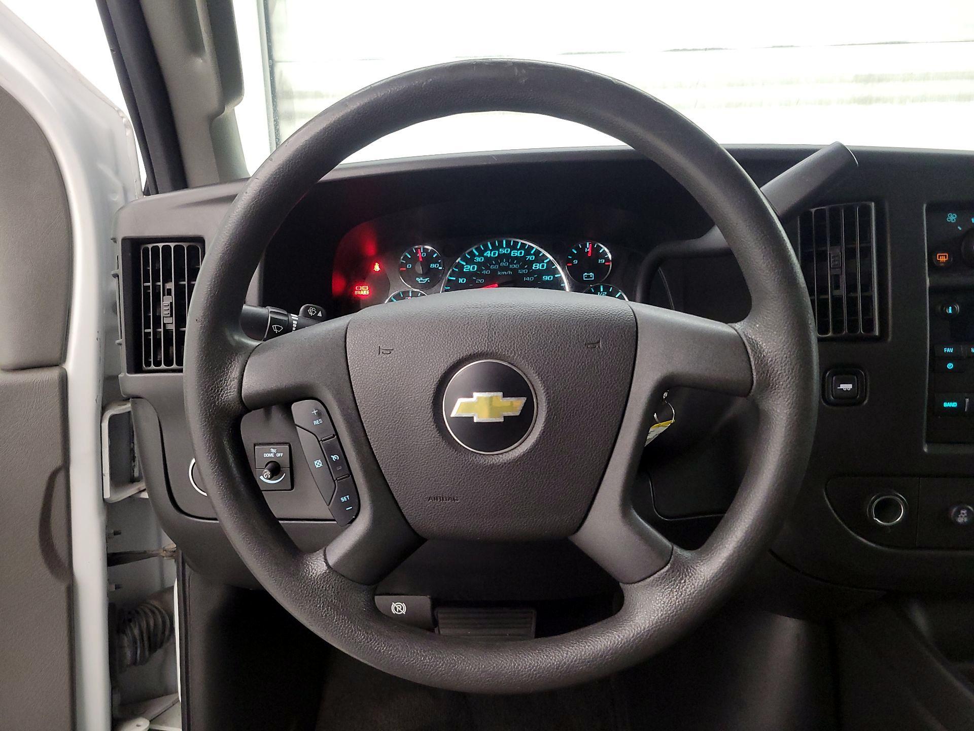 Thumbnail: 2017 Chevrolet Express - 10