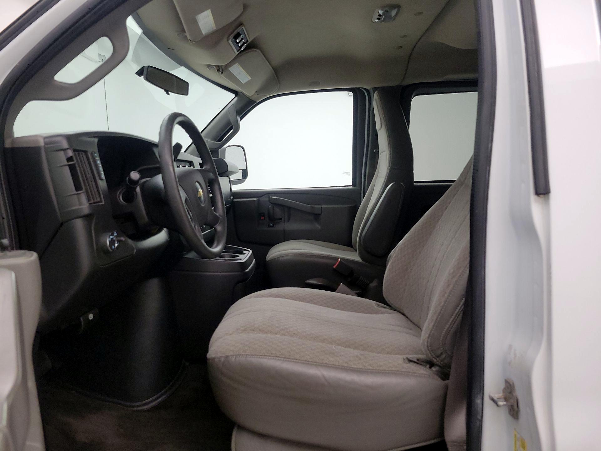 Thumbnail: 2017 Chevrolet Express - 11