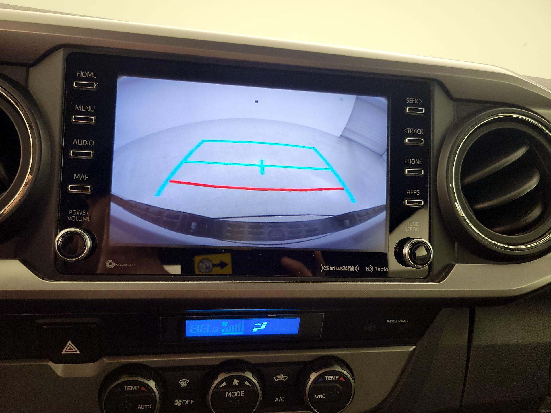 Thumbnail: 2022 Toyota Tacoma - 15