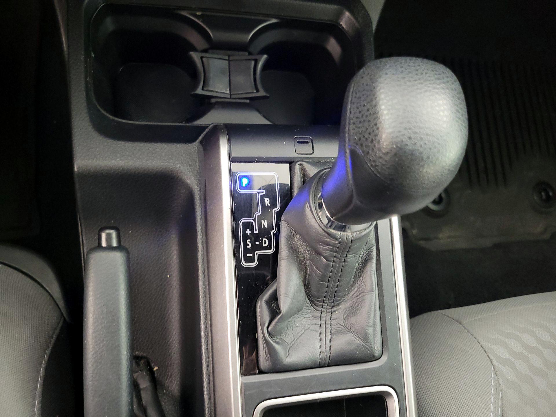 Thumbnail: 2022 Toyota Tacoma - 18