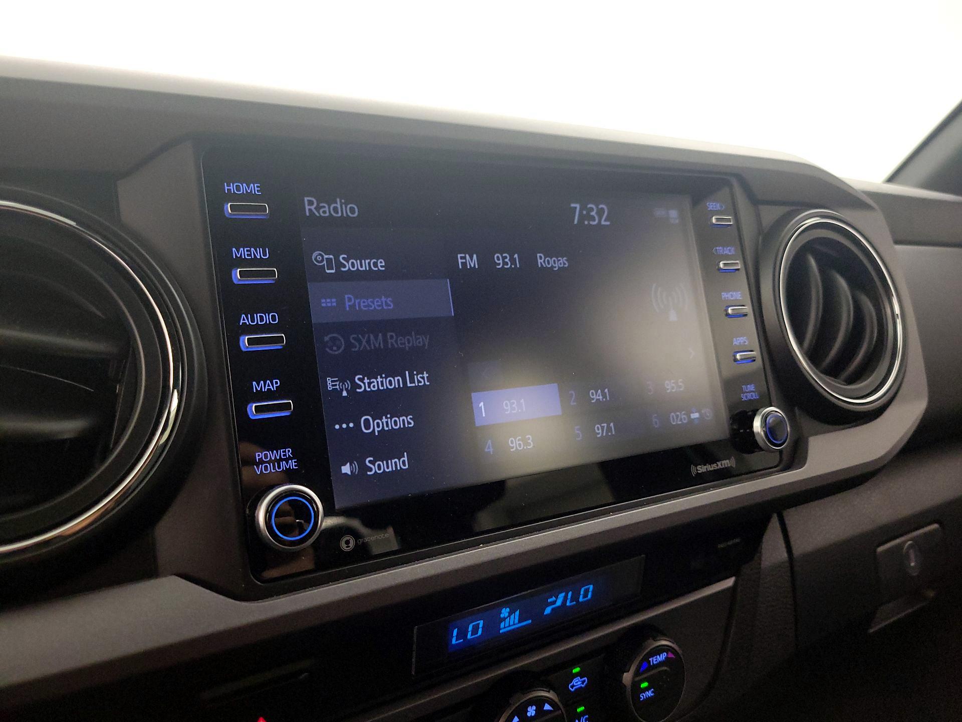 Thumbnail: 2023 Toyota Tacoma - 15