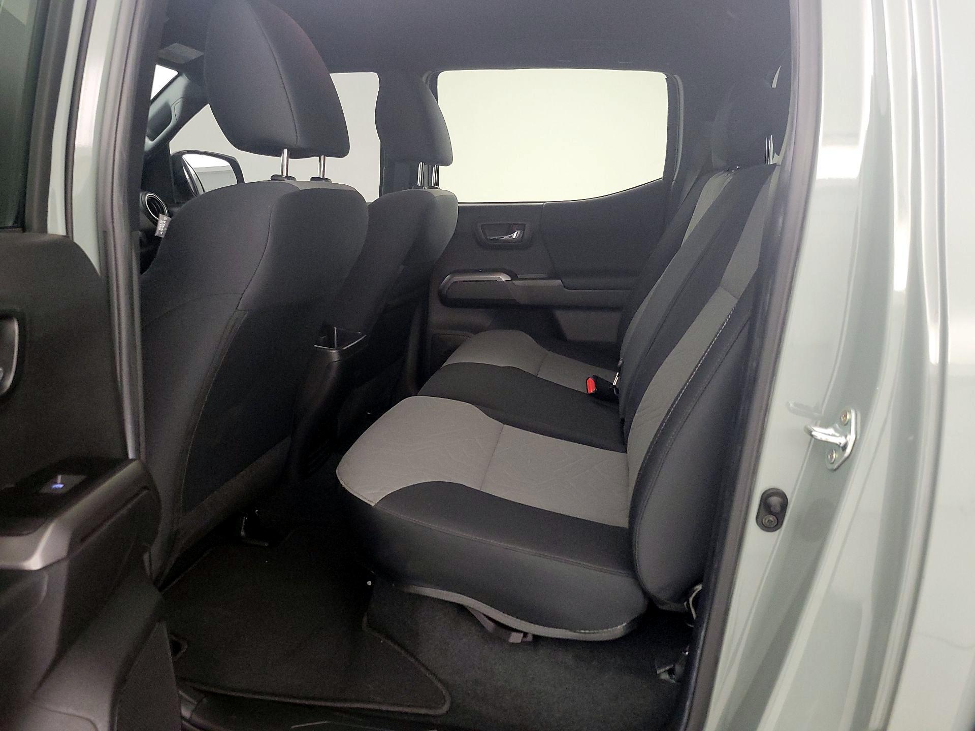 Thumbnail: 2023 Toyota Tacoma - 19